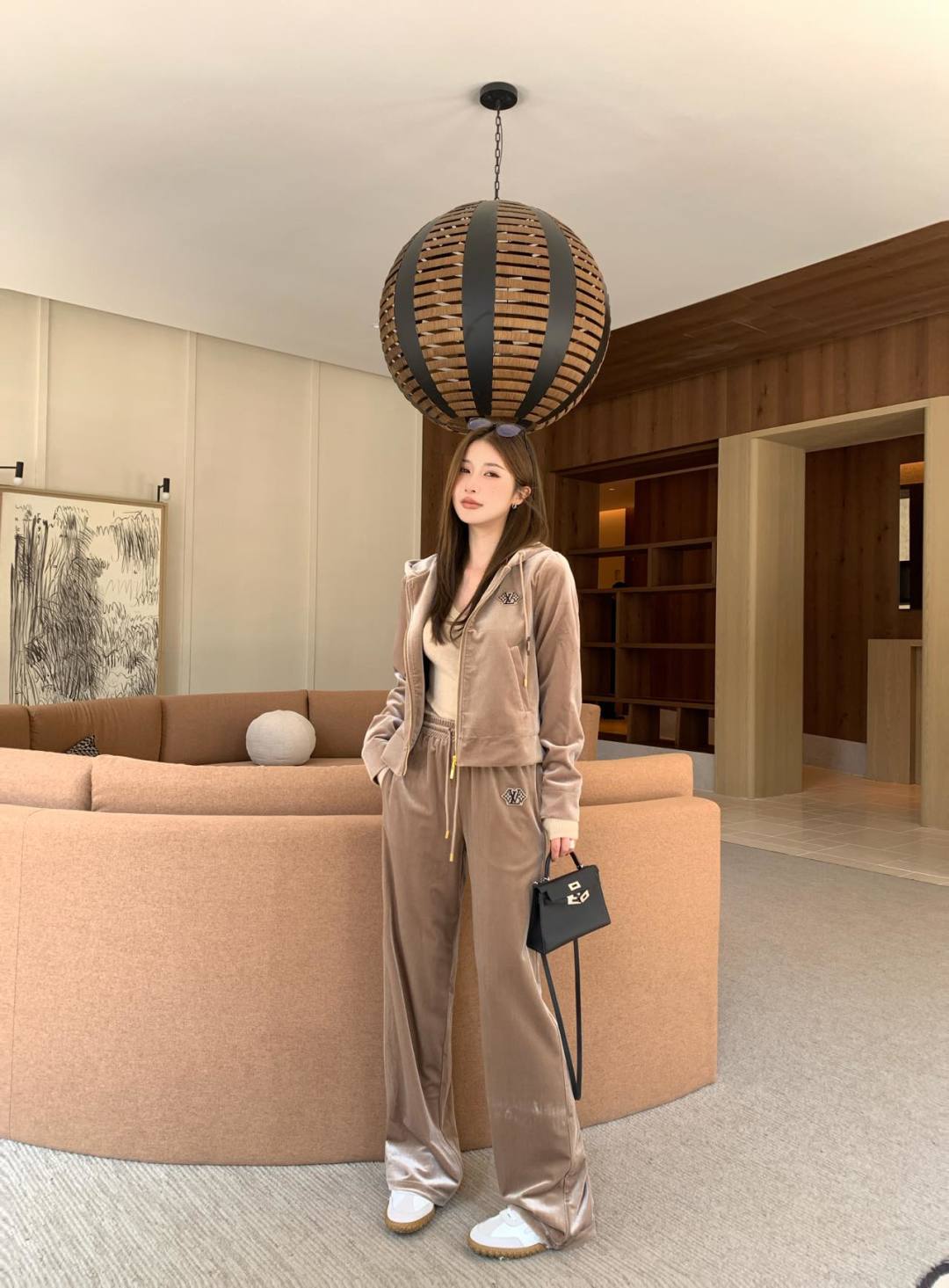 Louis 25fw velvet suit