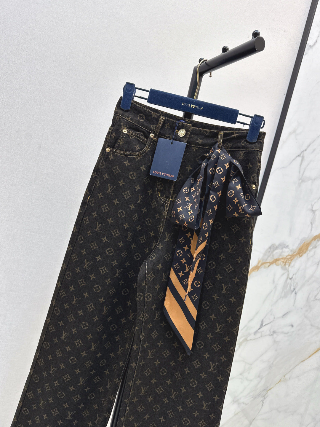 Louis 25fw Romantique jeans