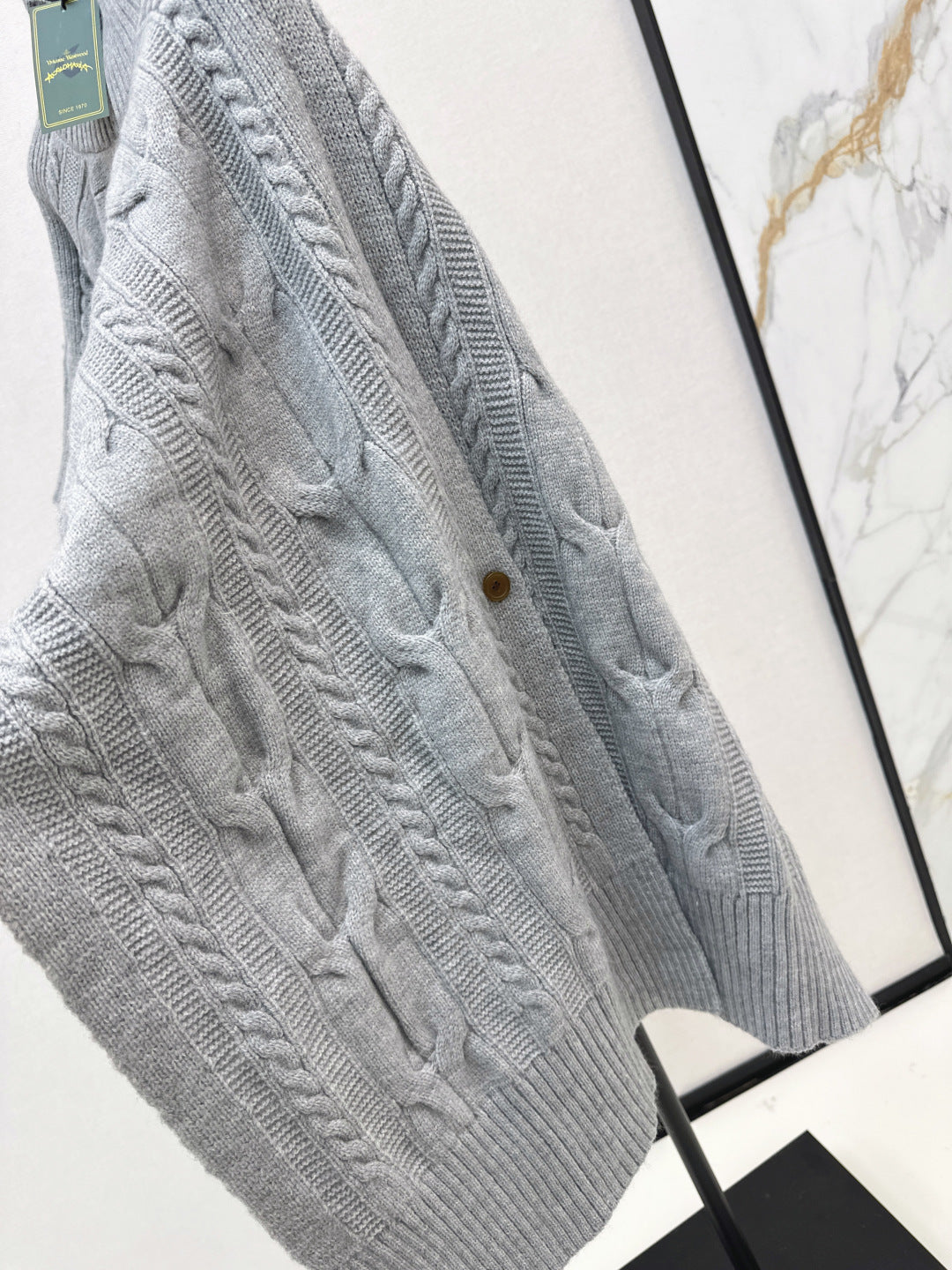 West 25fw vivienne cape