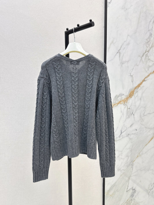 Loe 25fw cashmere sweater