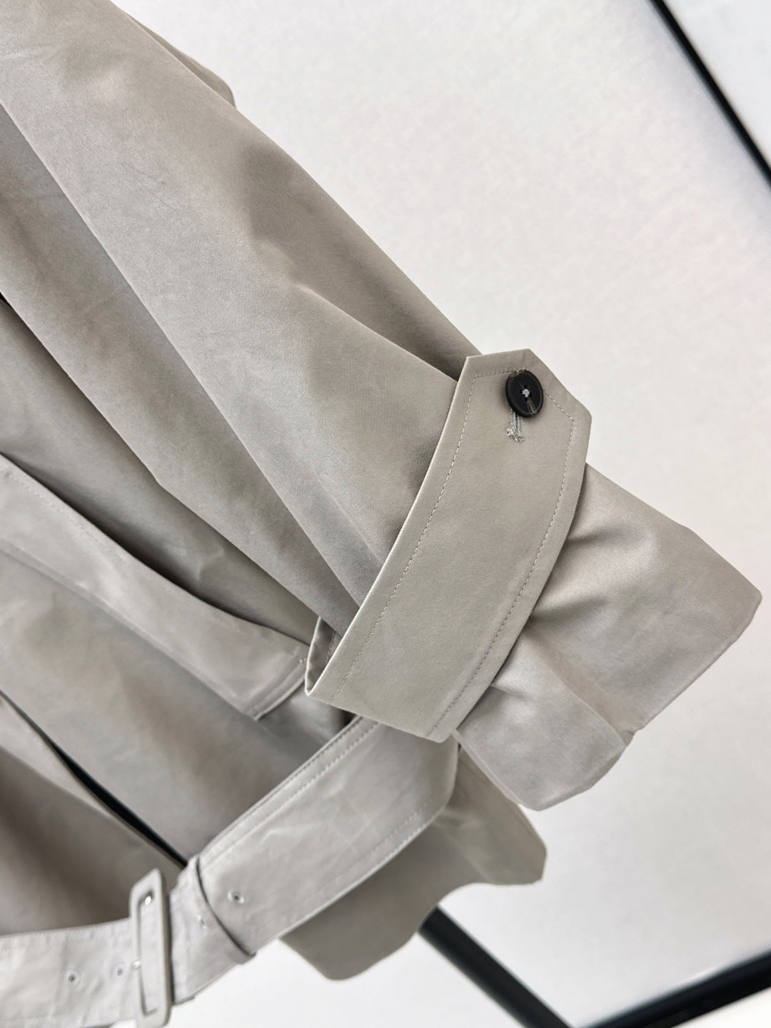 Bur 25fw trench coat