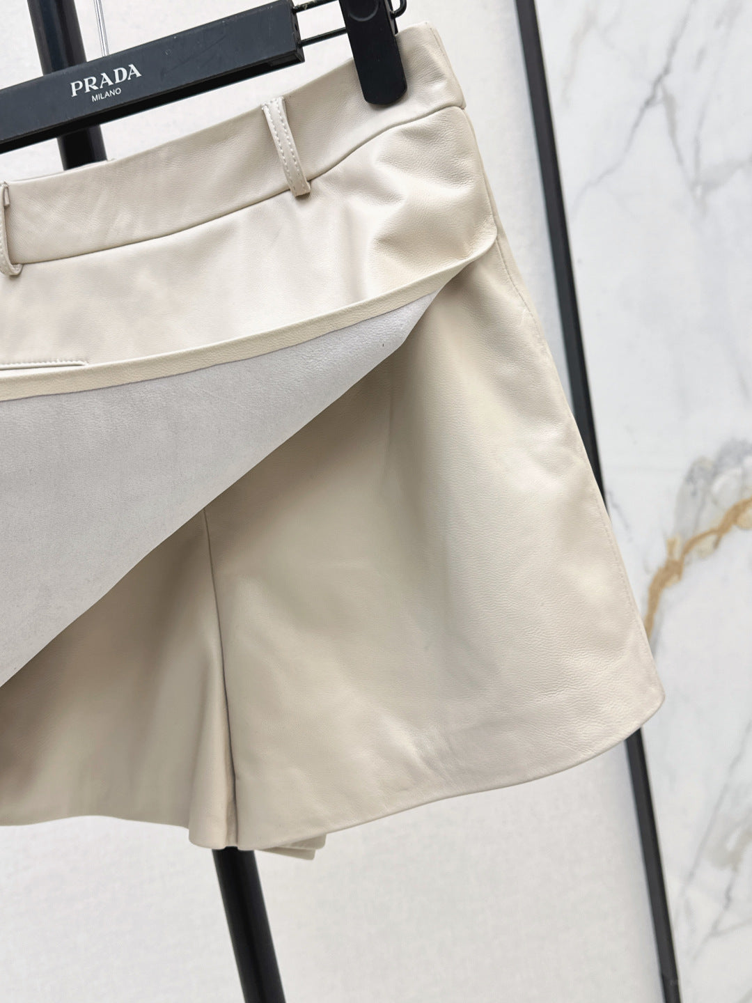 Pra 25fw leather skirt
