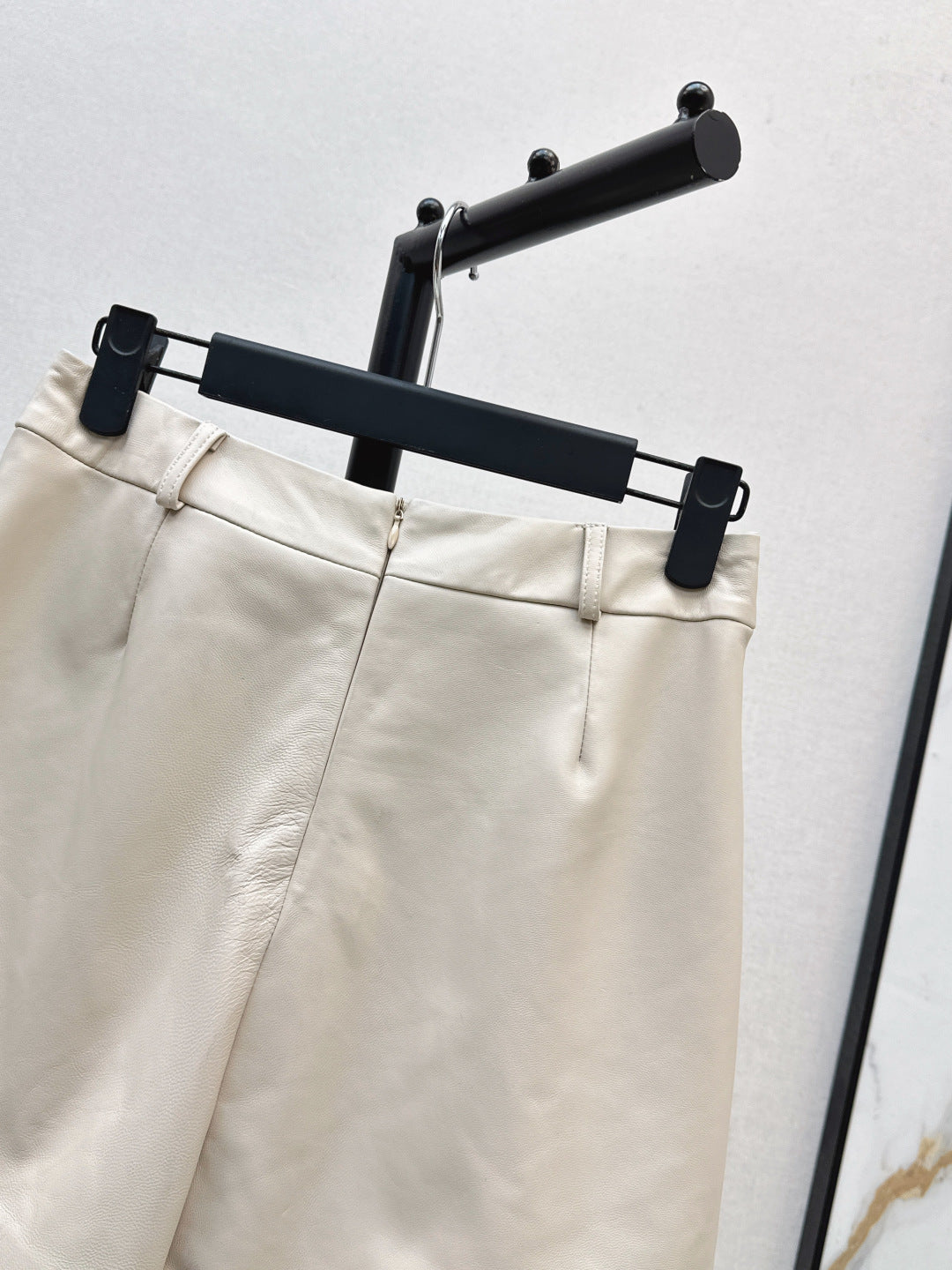 Pra 25fw leather skirt