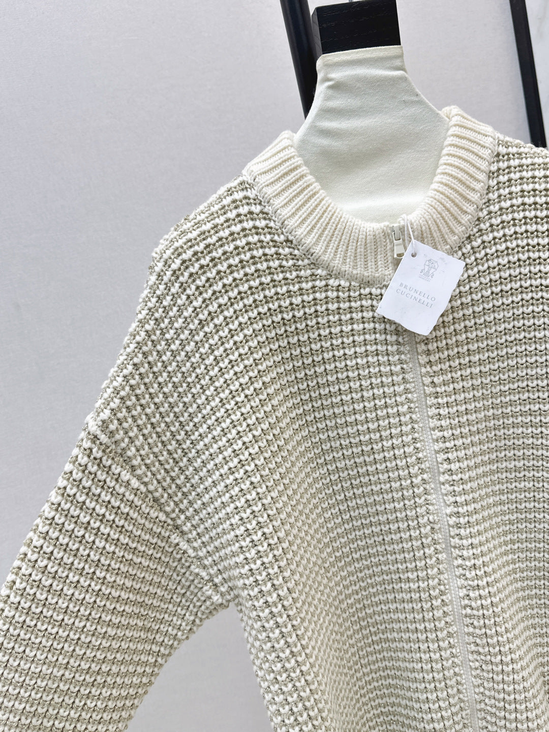 Brun 25fw embroidered sweater