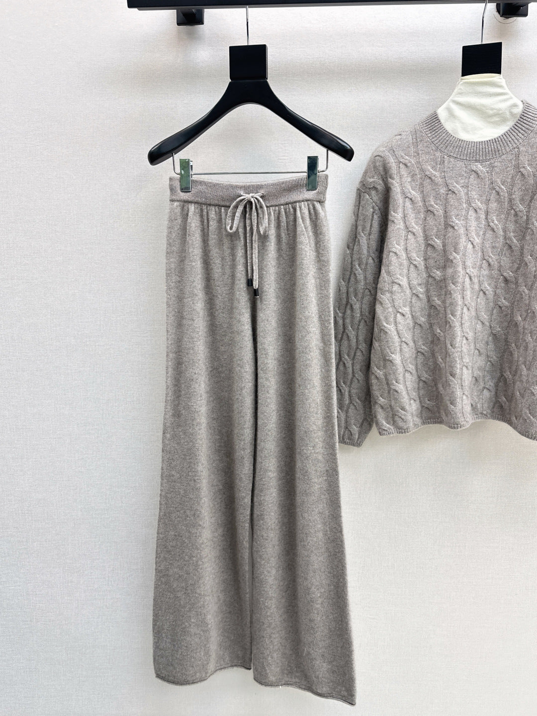 Loro 25fw knitted suit