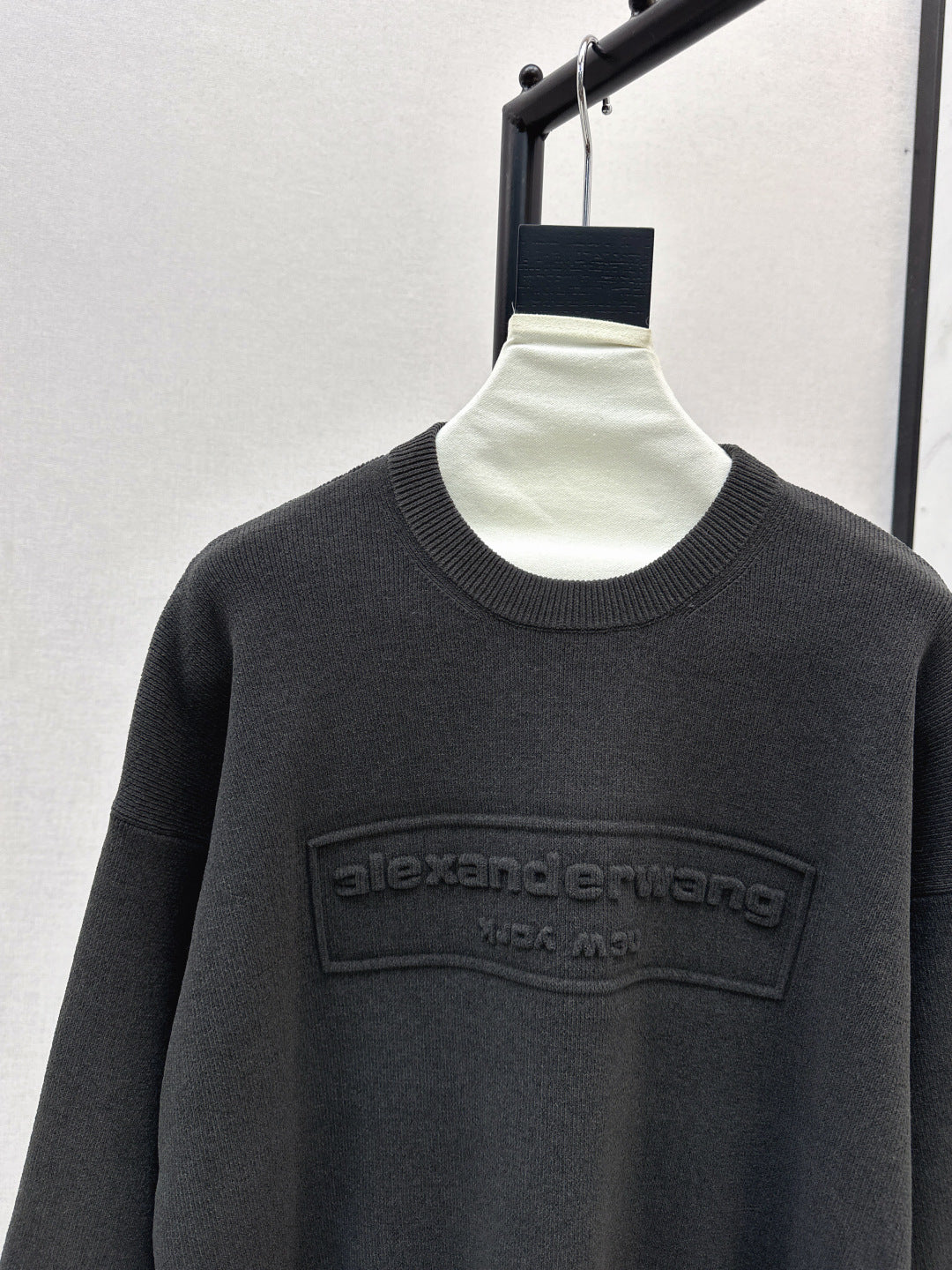 Wang 25fw sweater