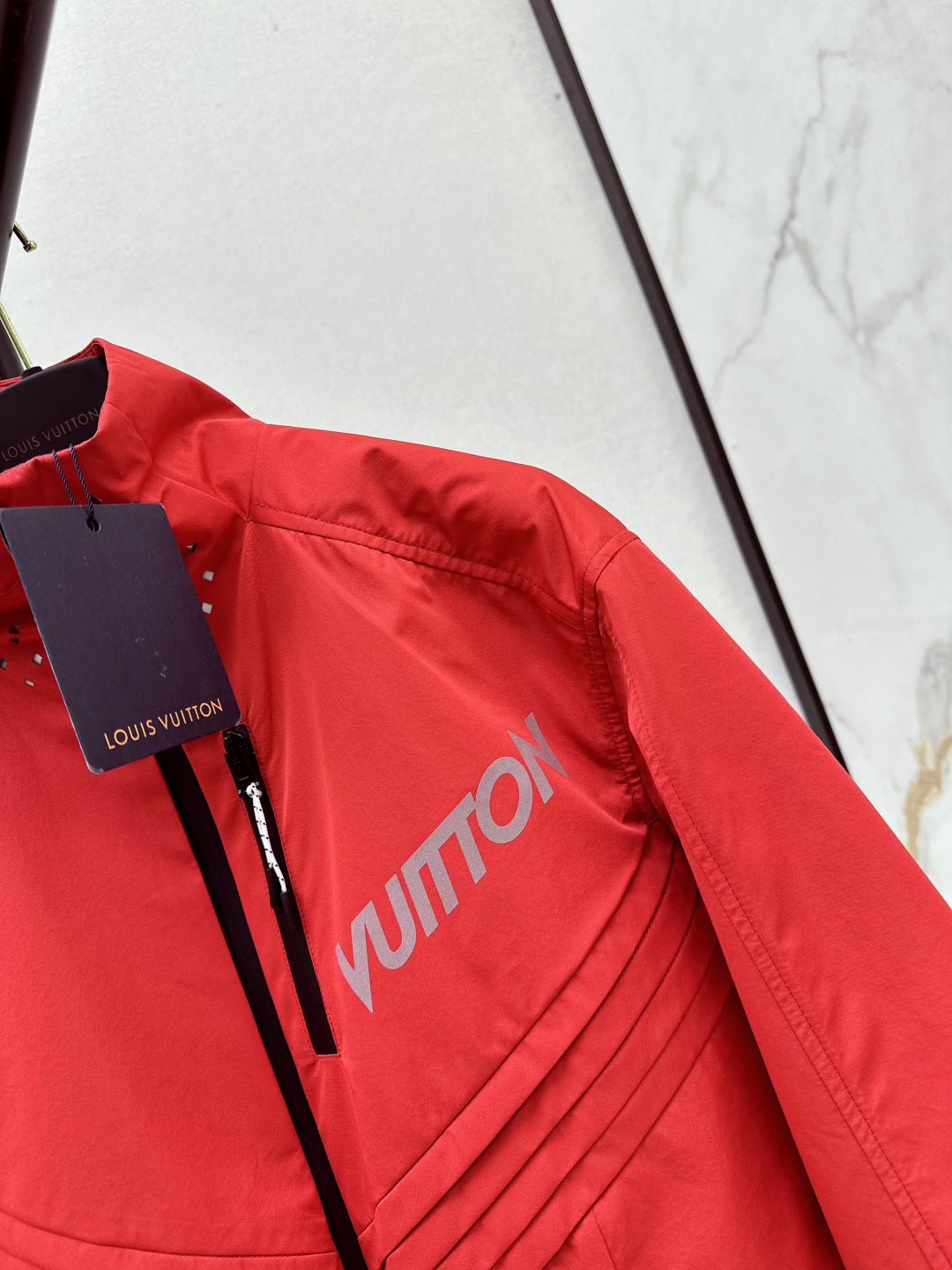 Lou 25fw jacket