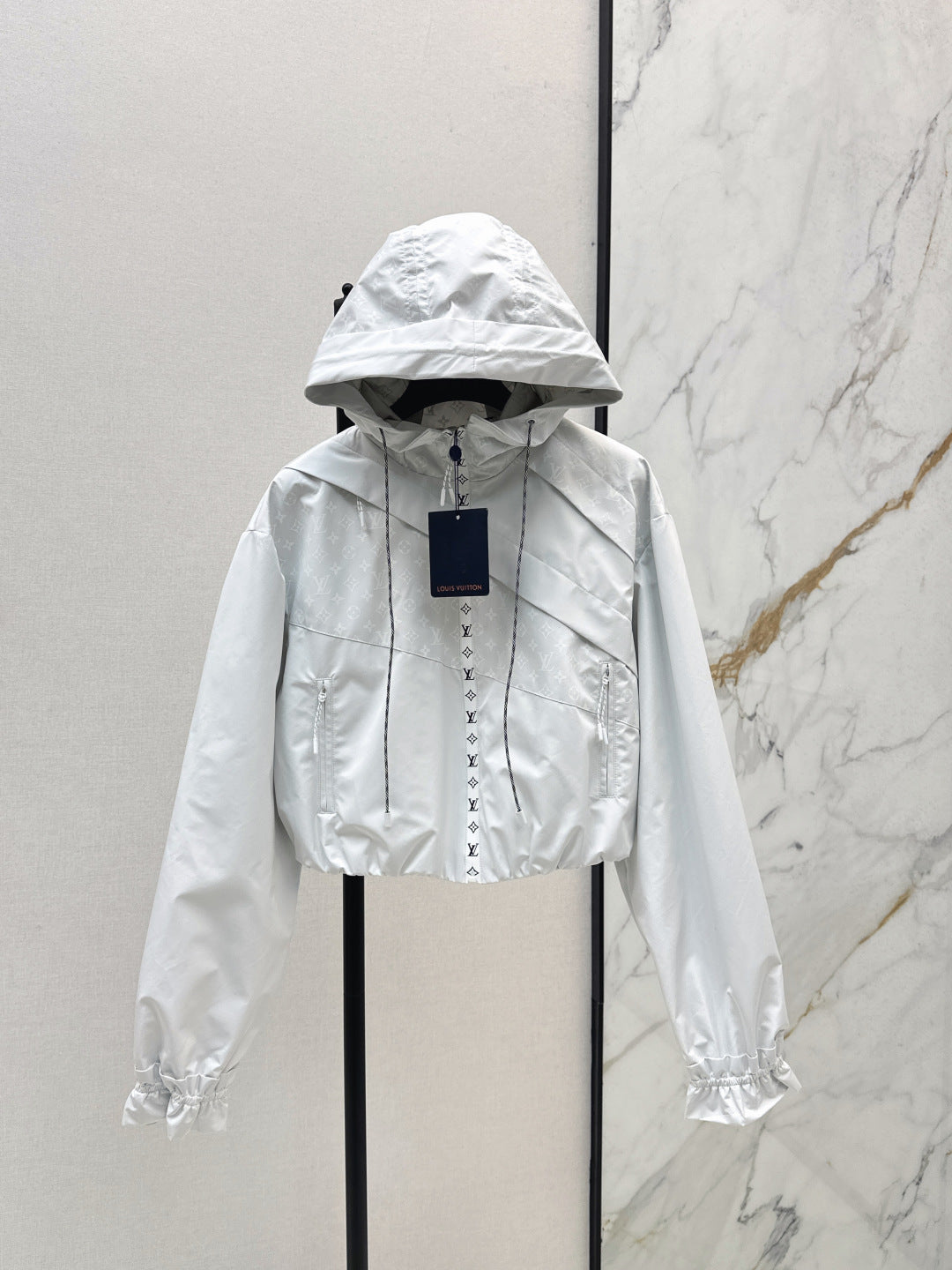Lou 25fw jacket