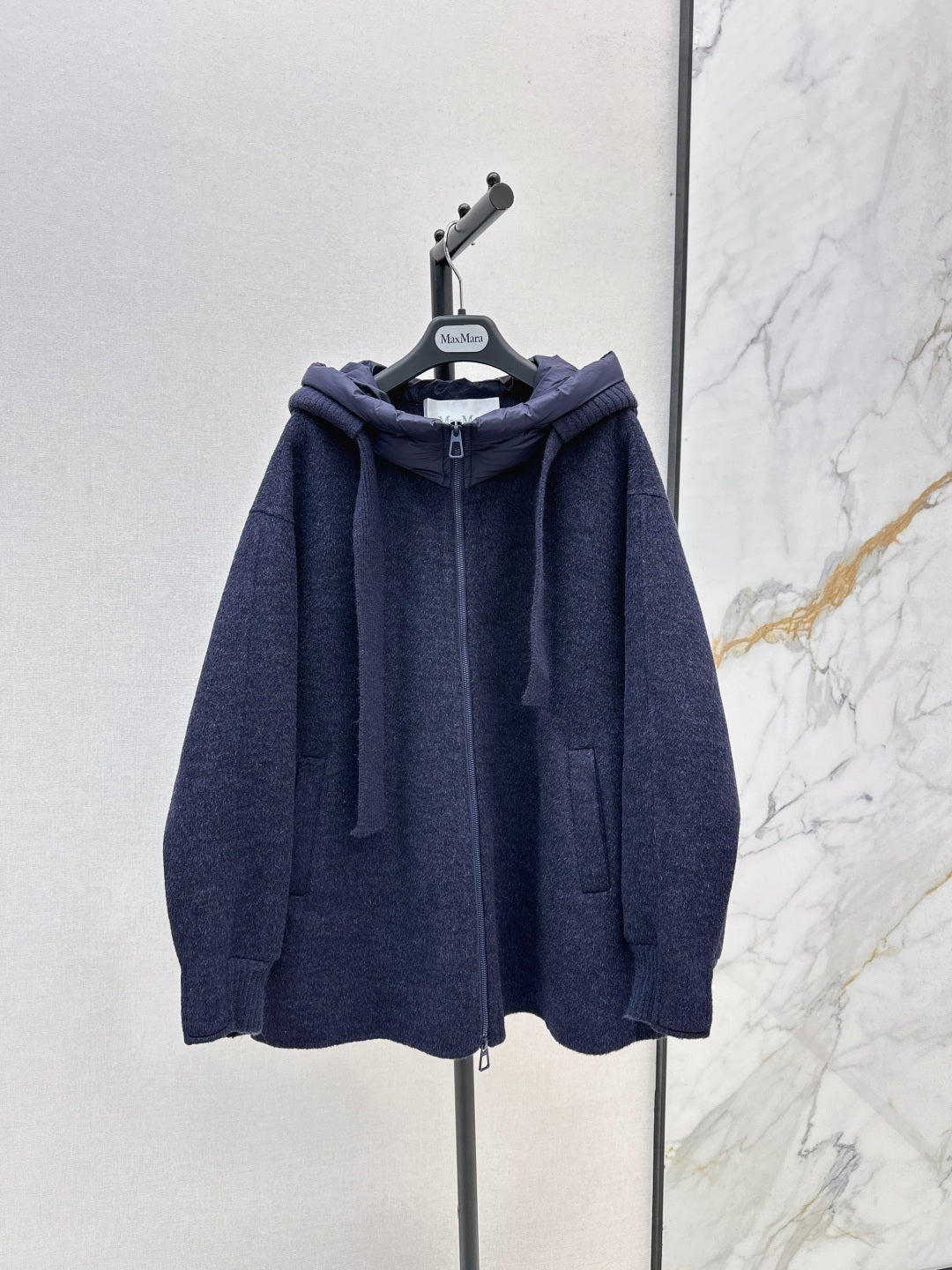 Max 25fw hooded jacket