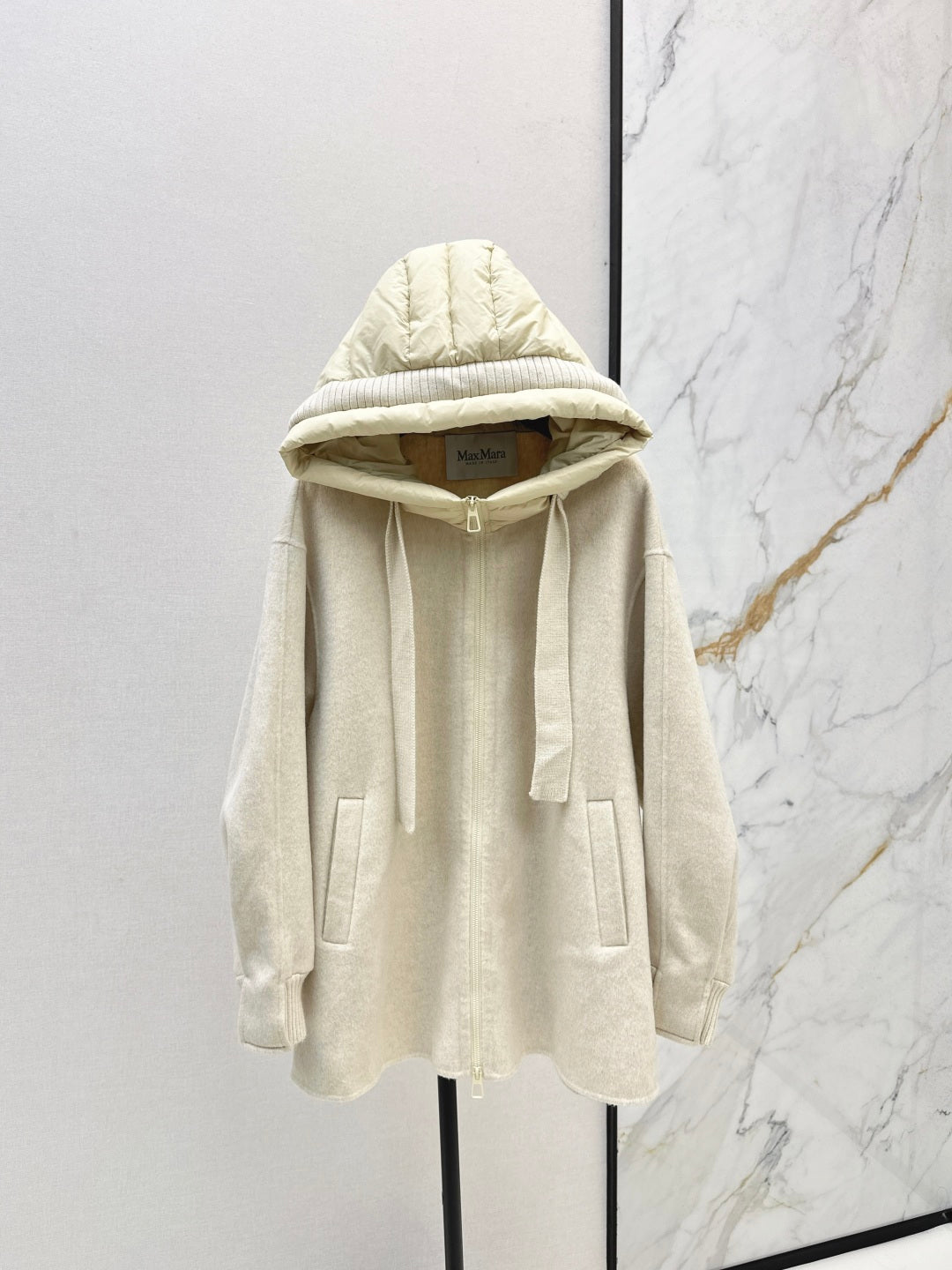 Max 25fw hooded jacket