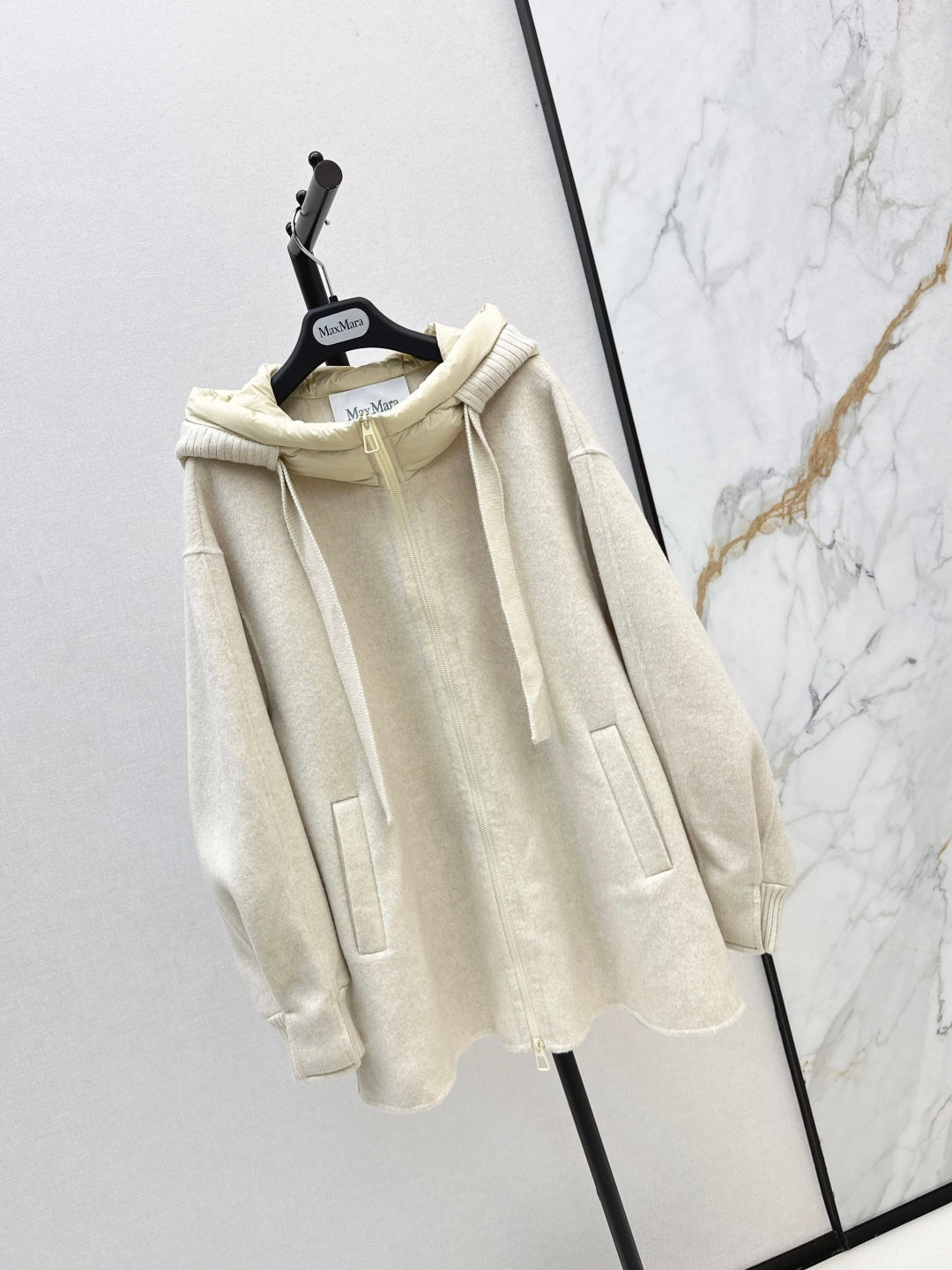Max 25fw hooded jacket