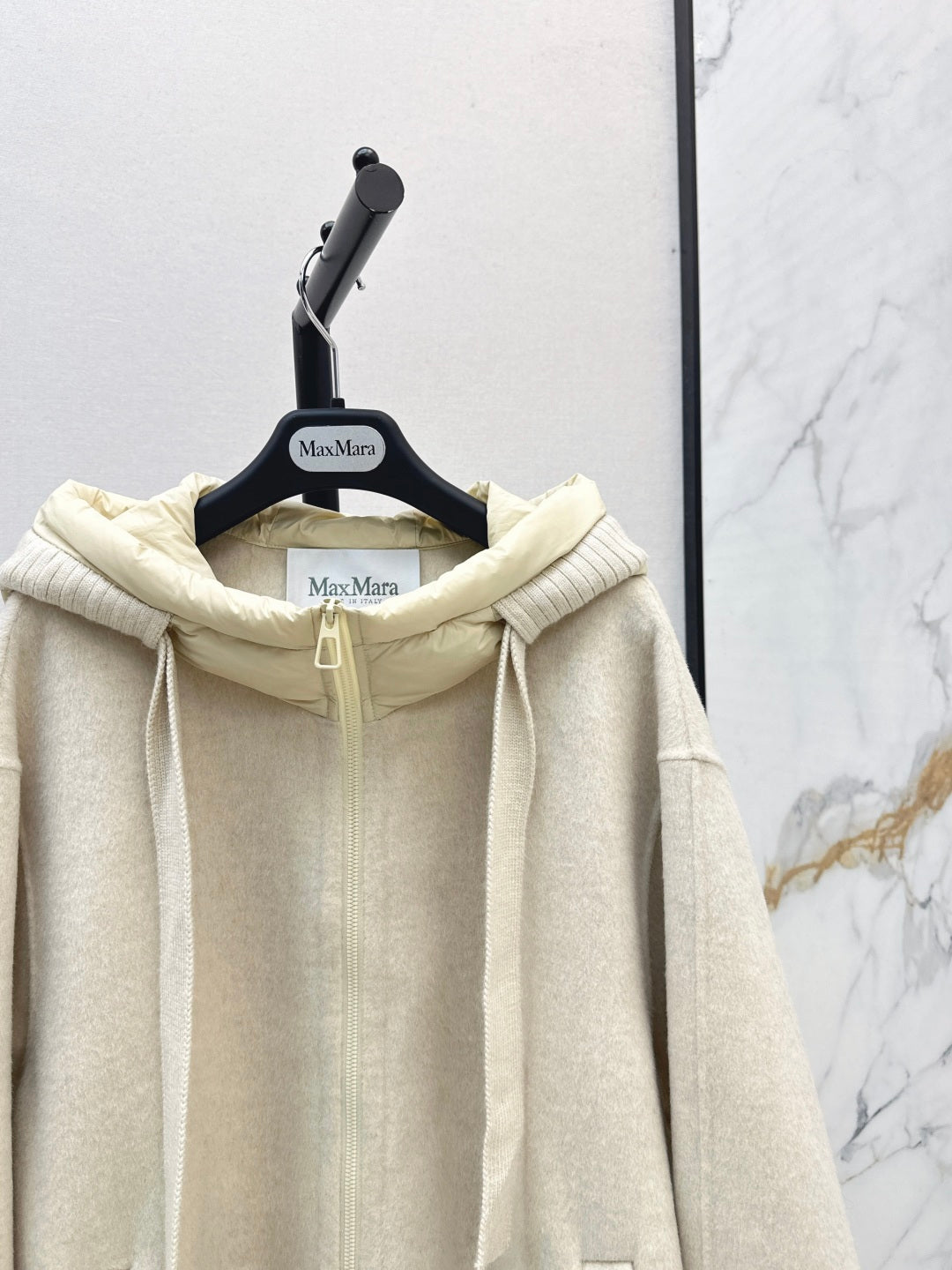 Max 25fw hooded jacket