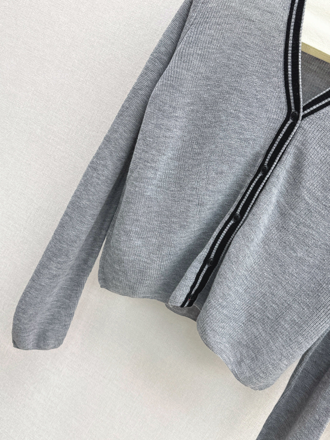 Herm 25fw Knitted vest cardigan