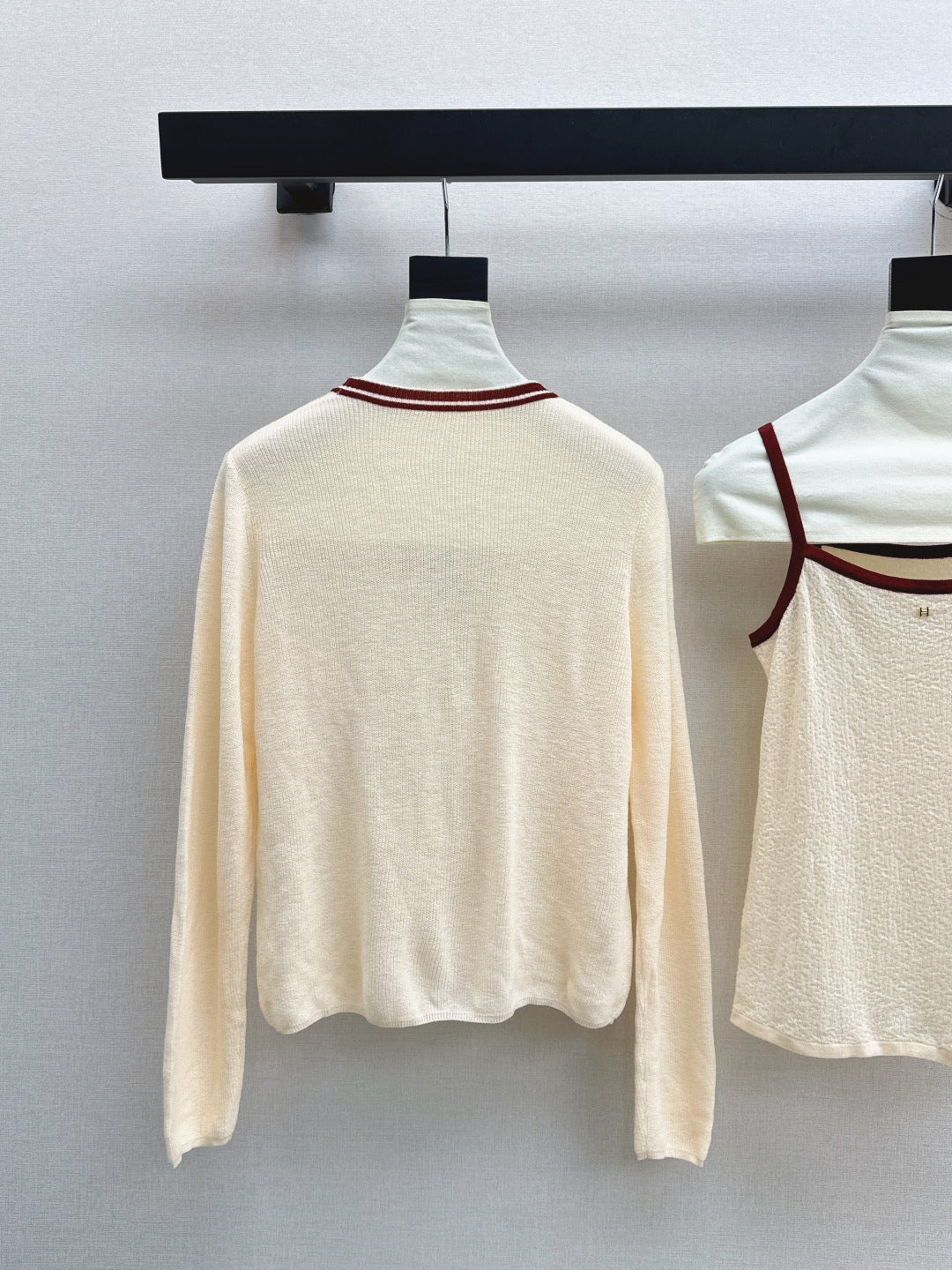 Herm 25fw Knitted vest cardigan