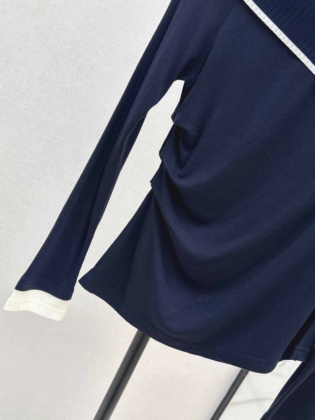Miu 25fw off shoulder top