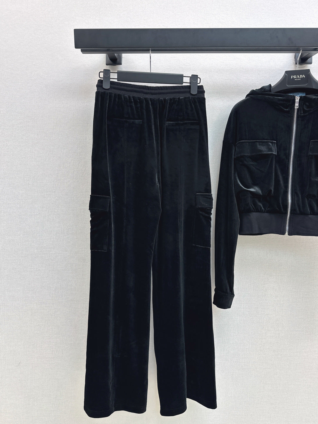 Pra 25fw Velvet suit