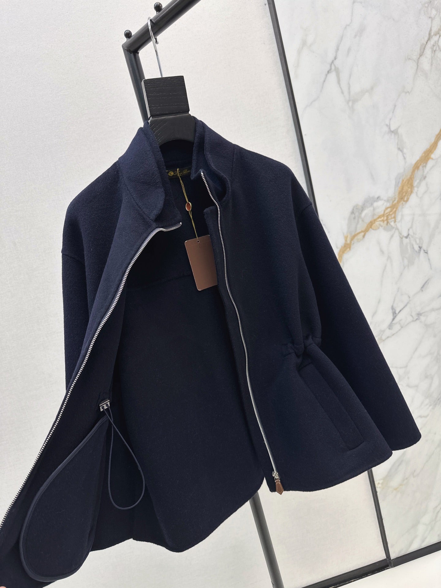 Loro 25fw cashmere jacket