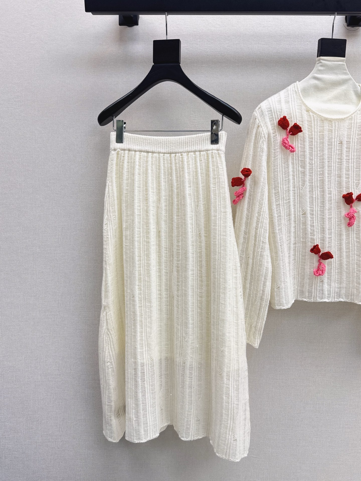 Chan 25fw wool sweater skirt suit