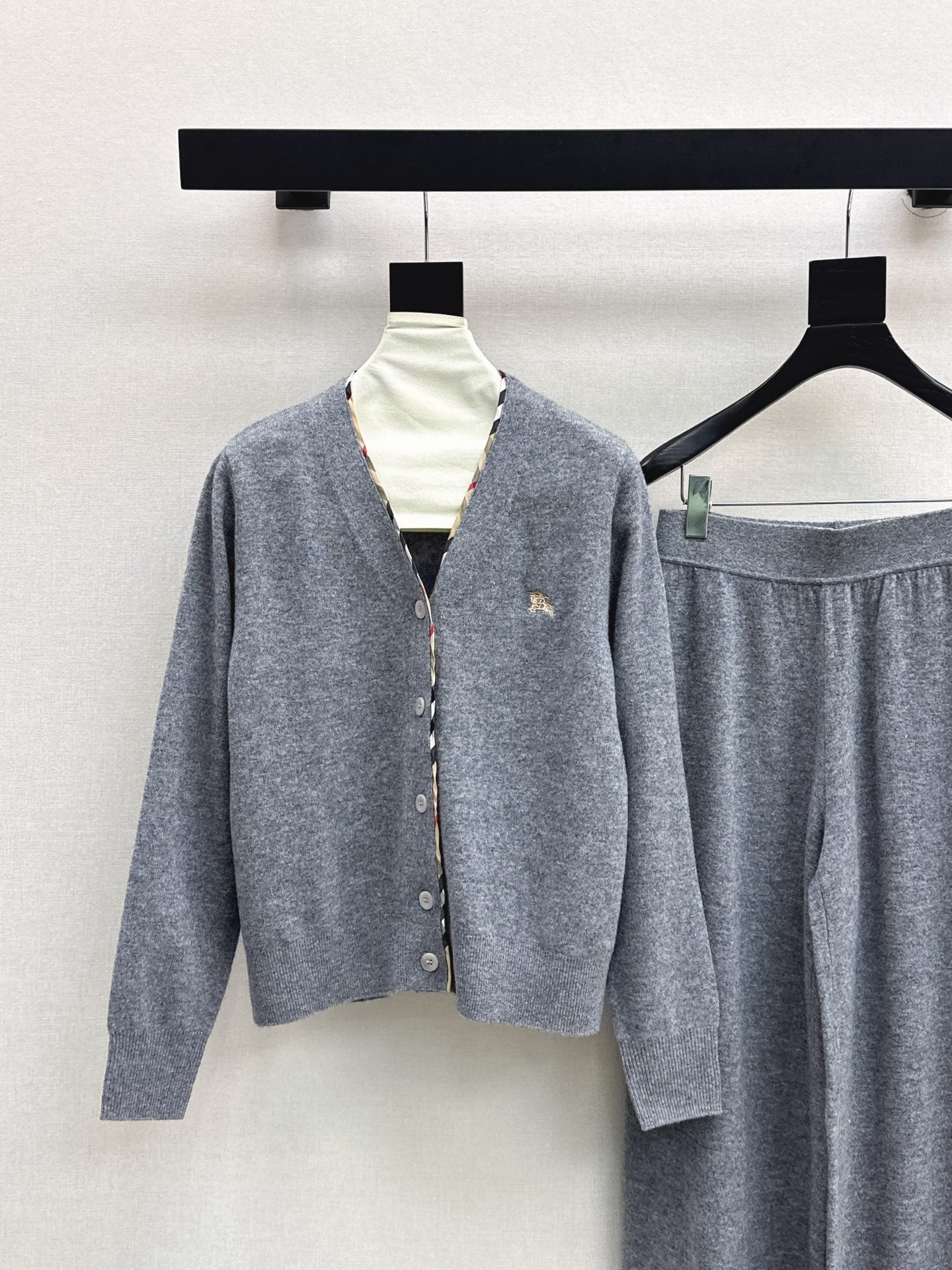 Bur 25fw knit suit