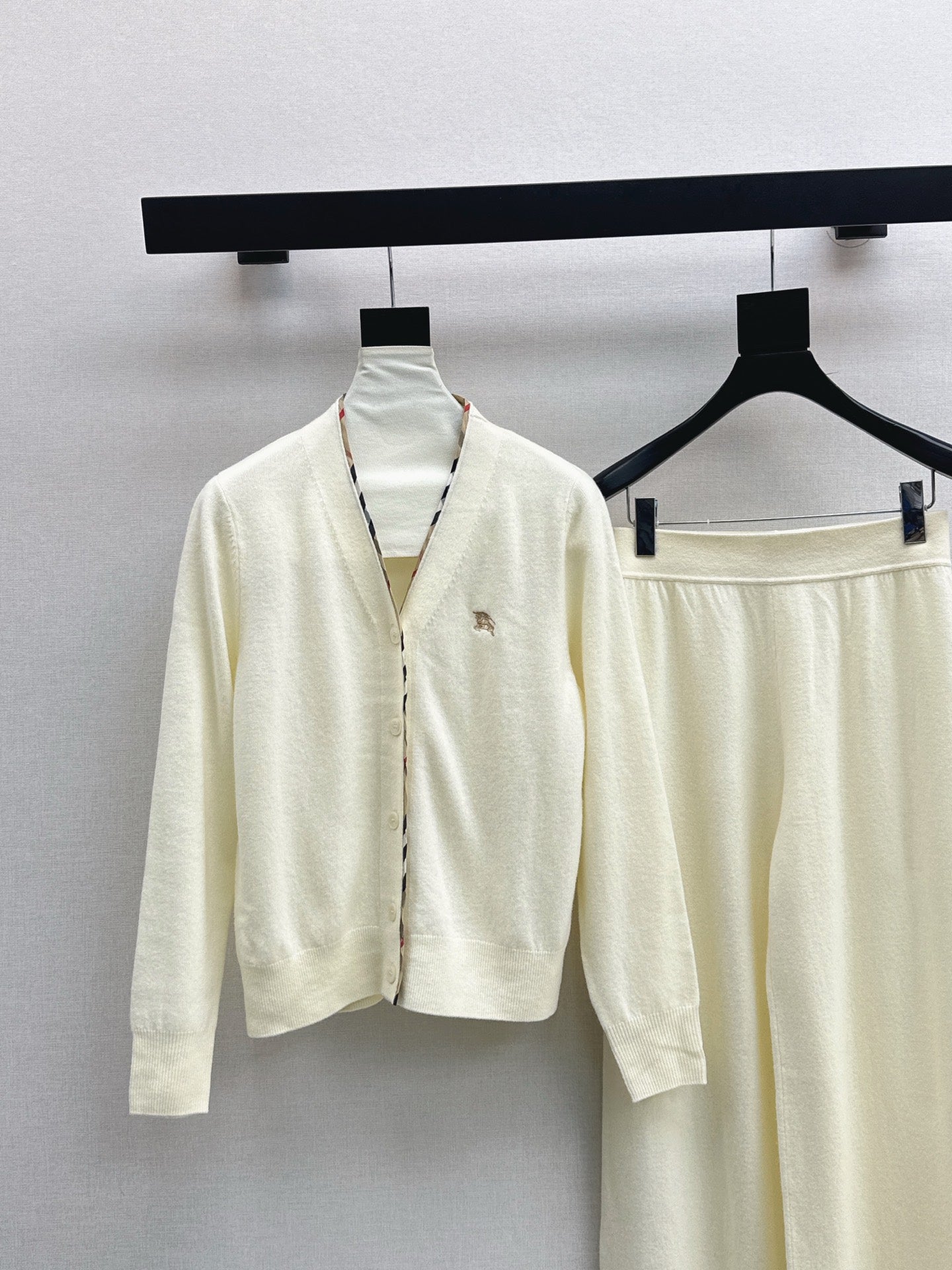 Bur 25fw knit suit