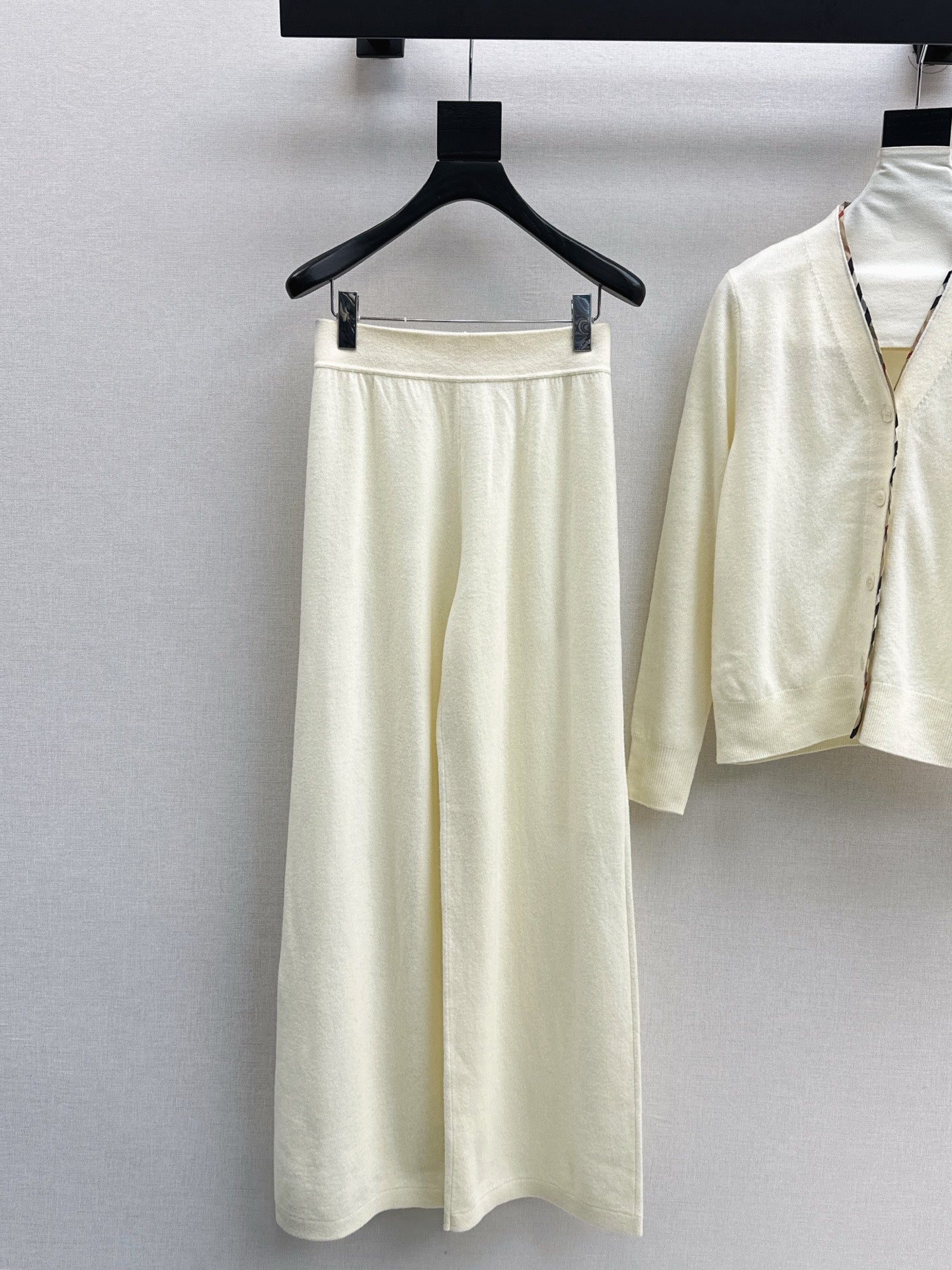 Bur 25fw knit suit