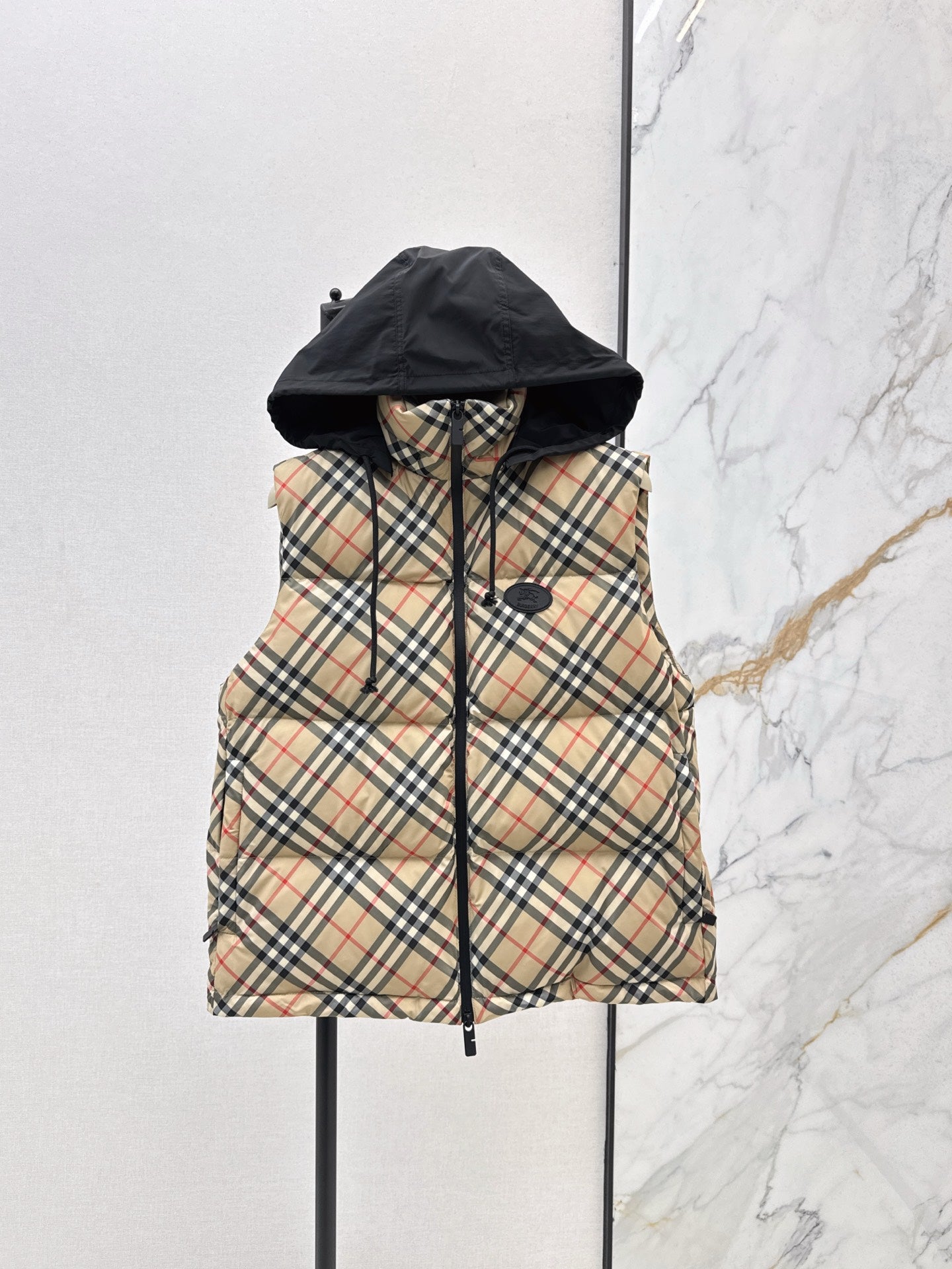 Bur 25fw down vest