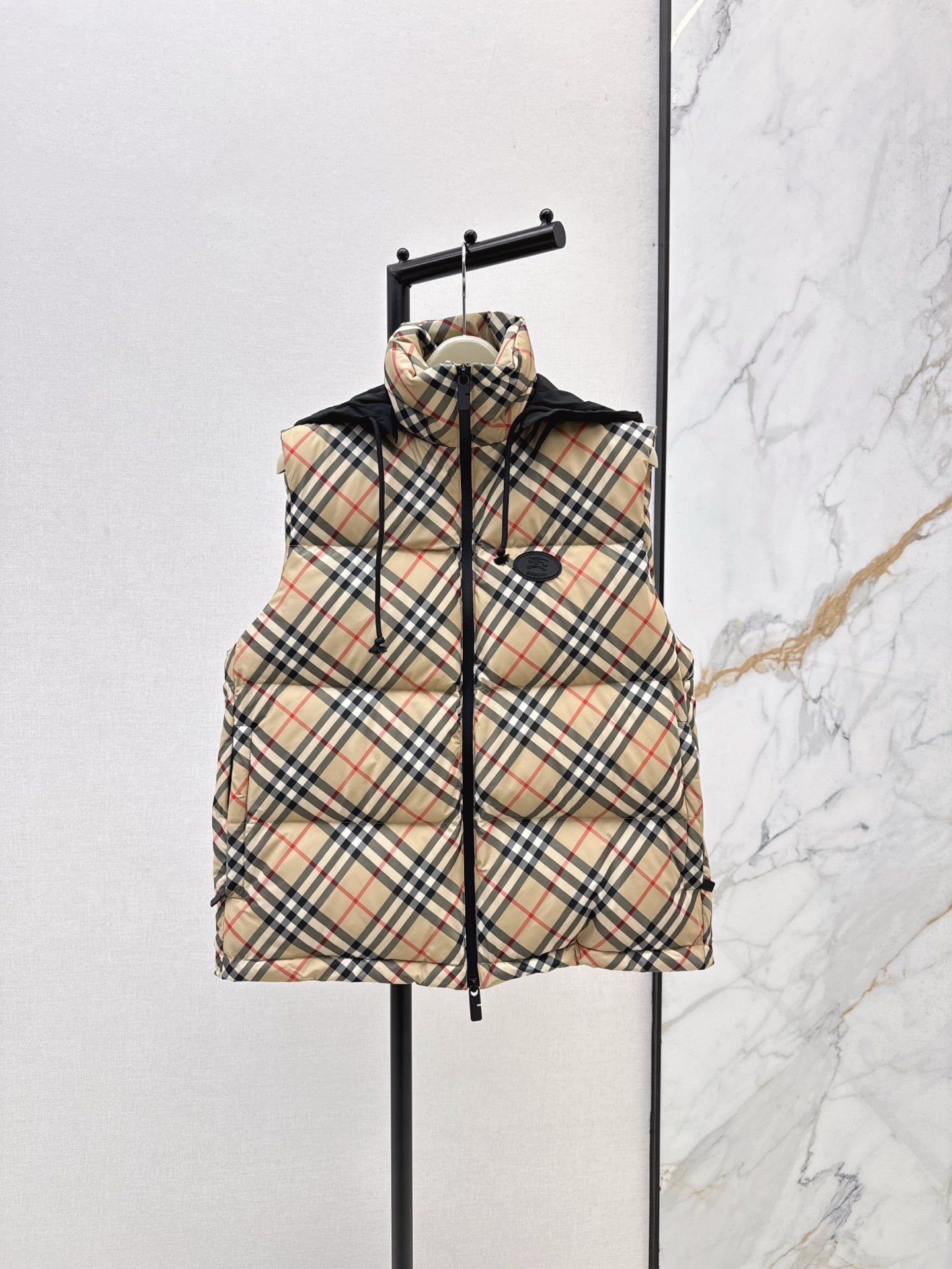 Bur 25fw down vest