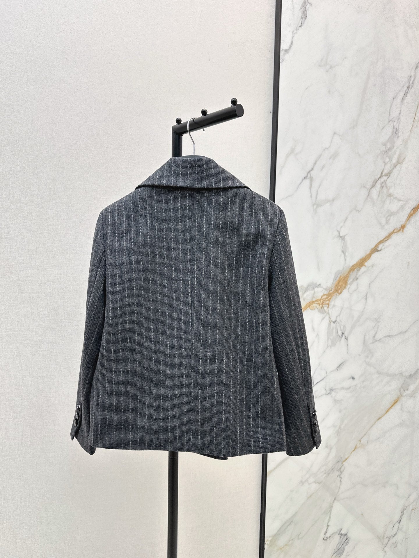 CD 25fw stripe blazer