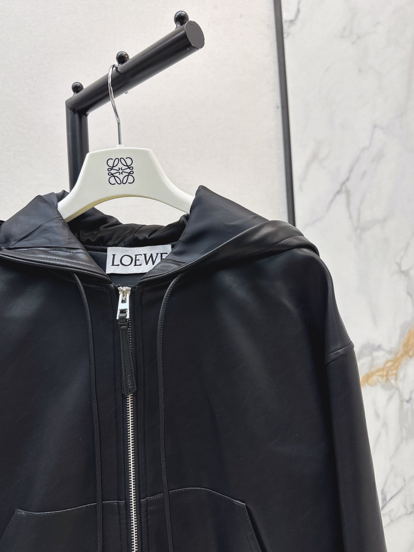 Loe 25fw pu jacket