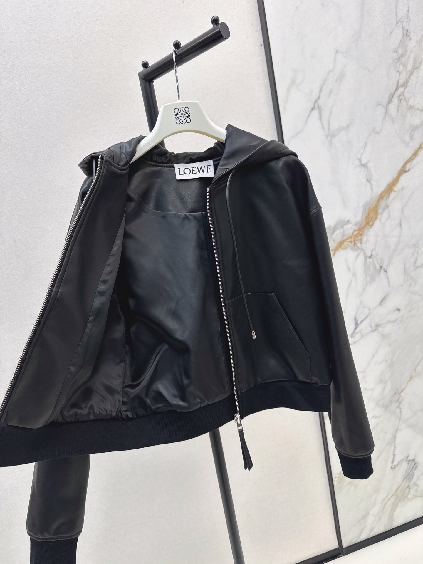 Loe 25fw pu jacket