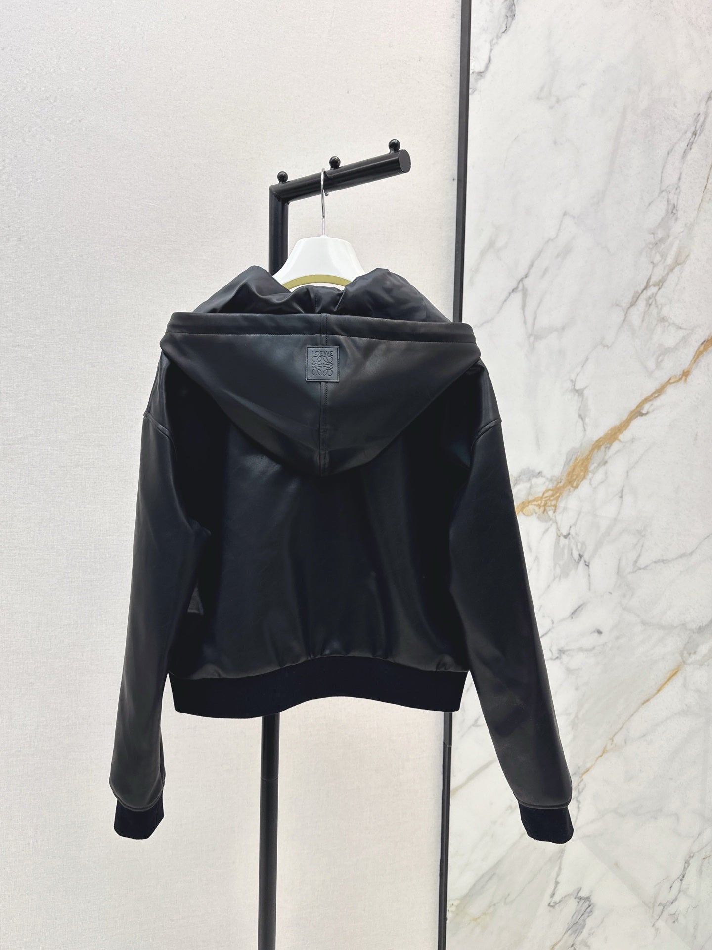 Loe 25fw pu jacket