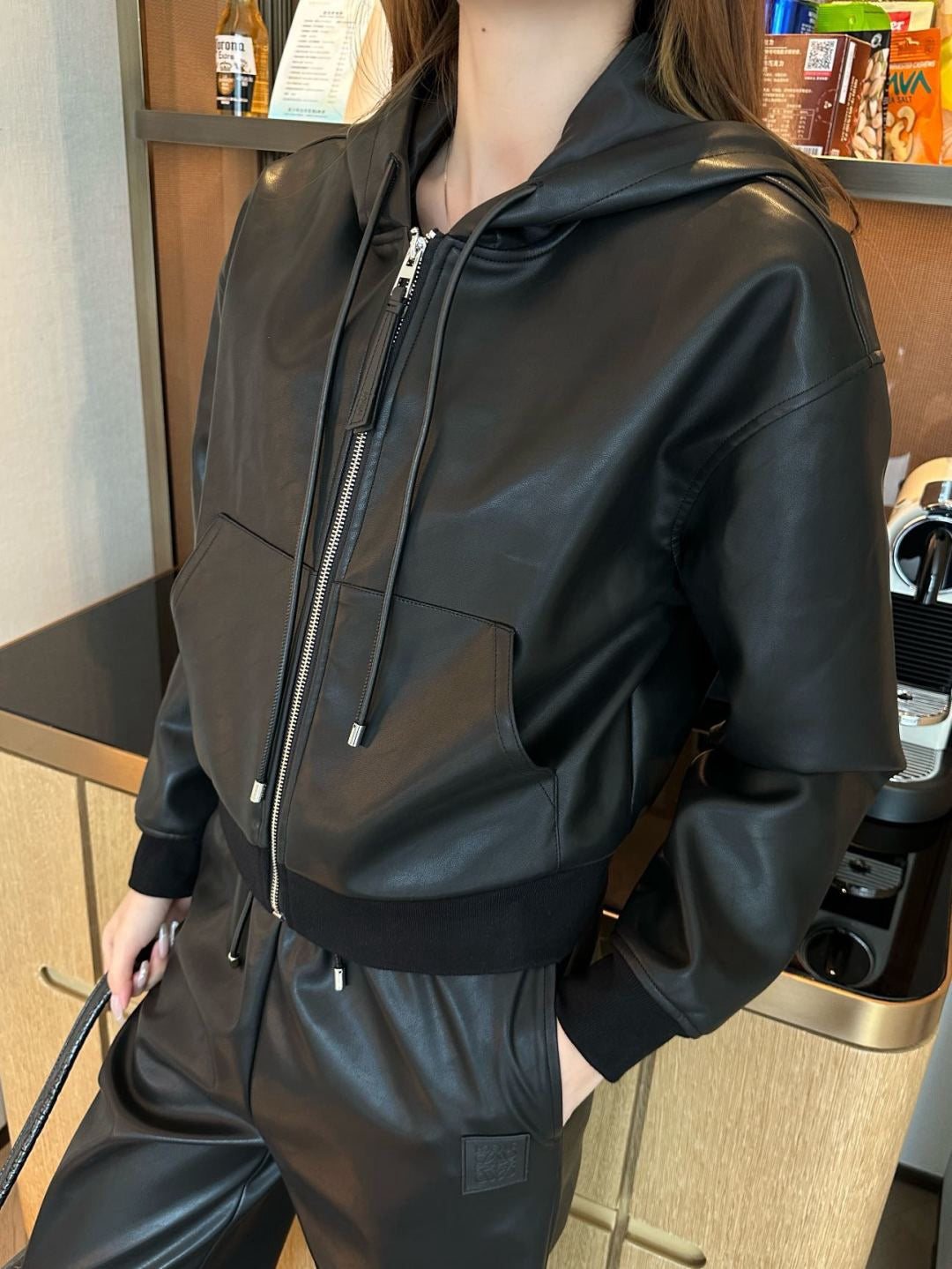 Loe 25fw pu jacket