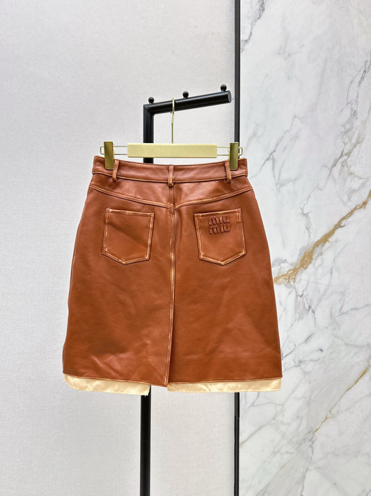 Miu 25fw leather skirt