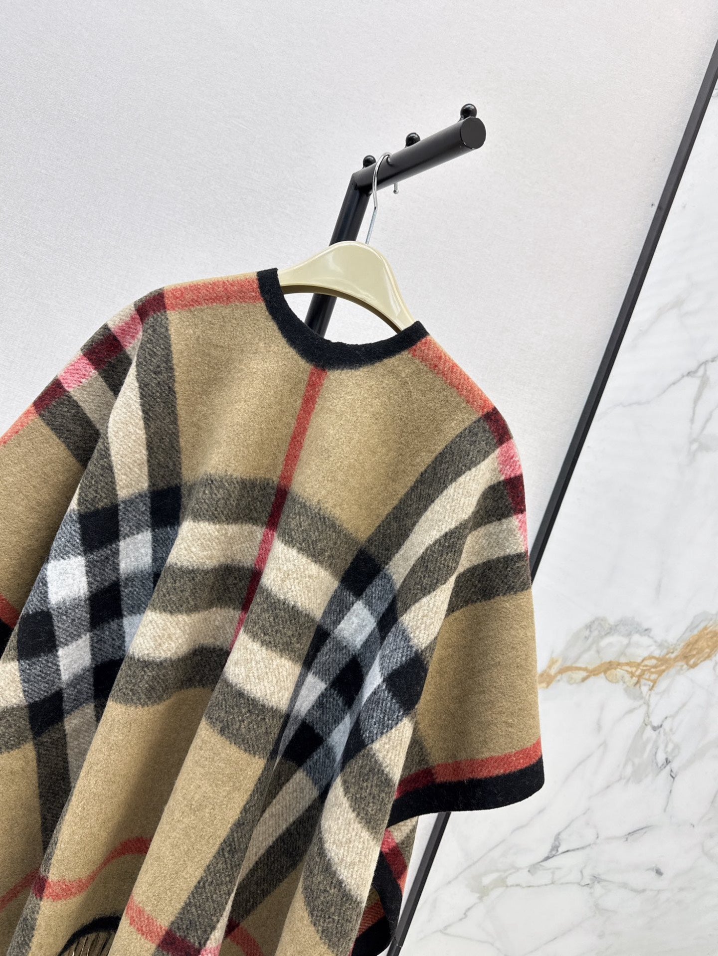 Bur 25fw wool shawls