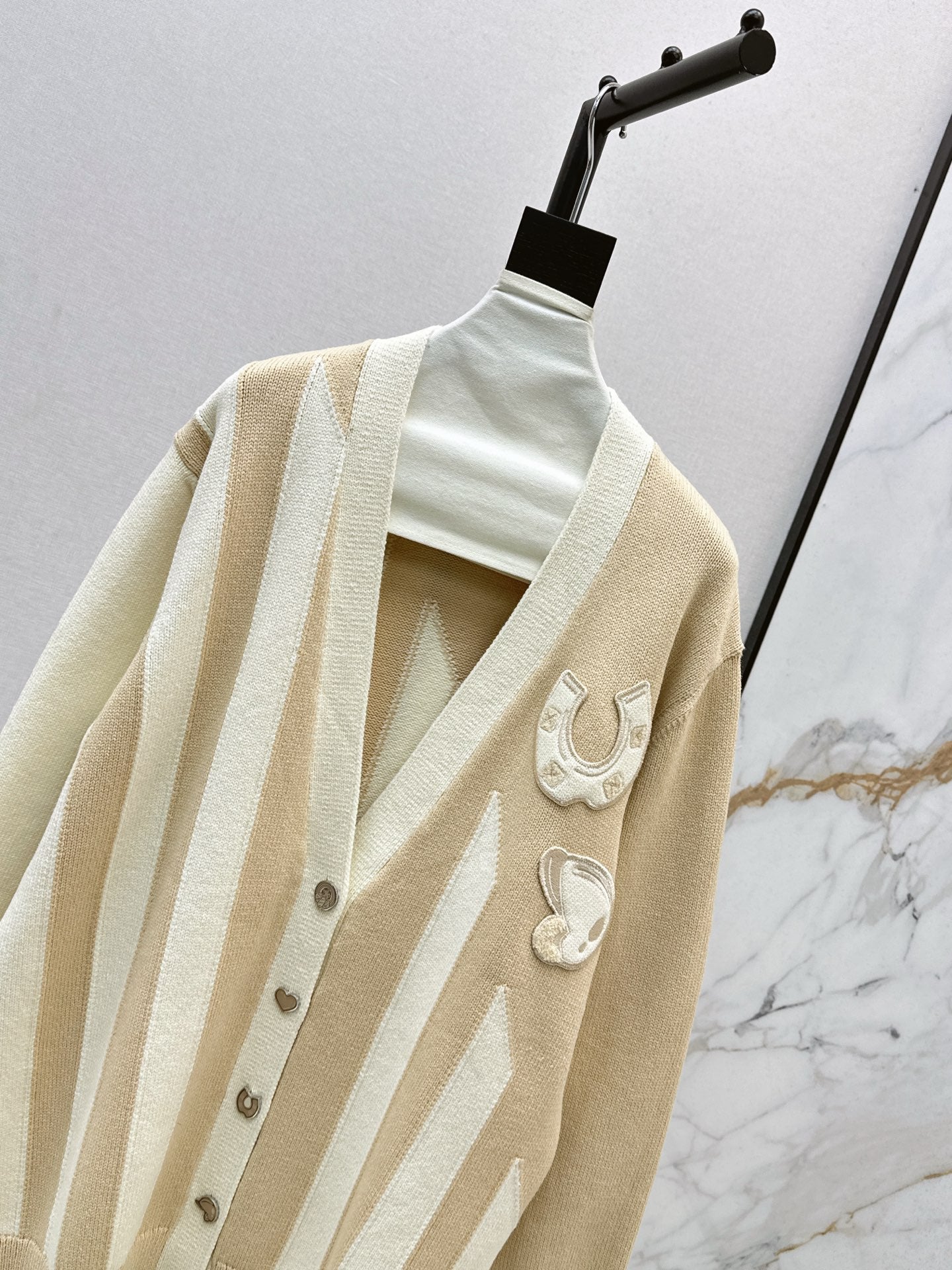 Herm 25fw knit cardigan