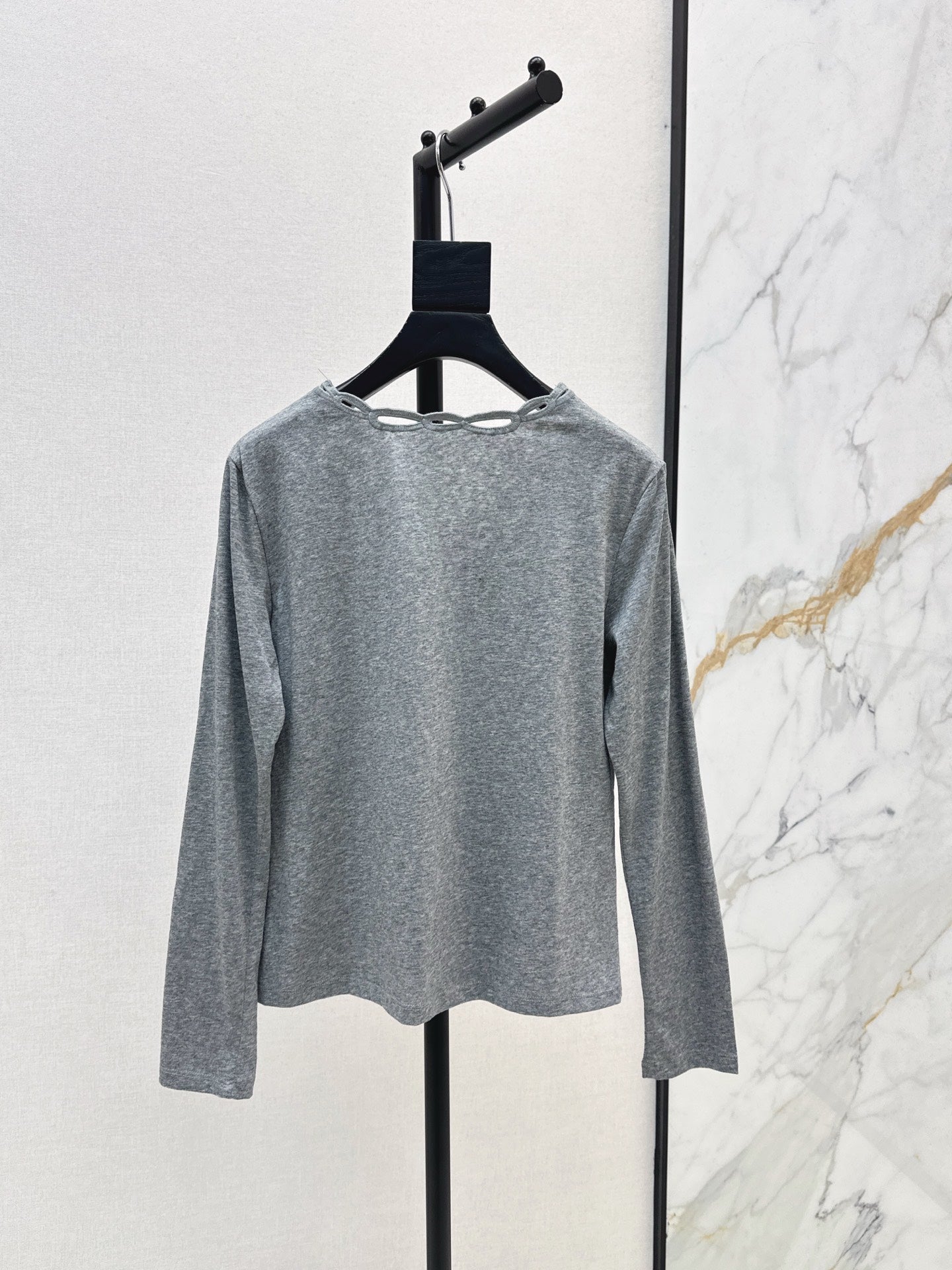 Valen 25fw embroidered shirt