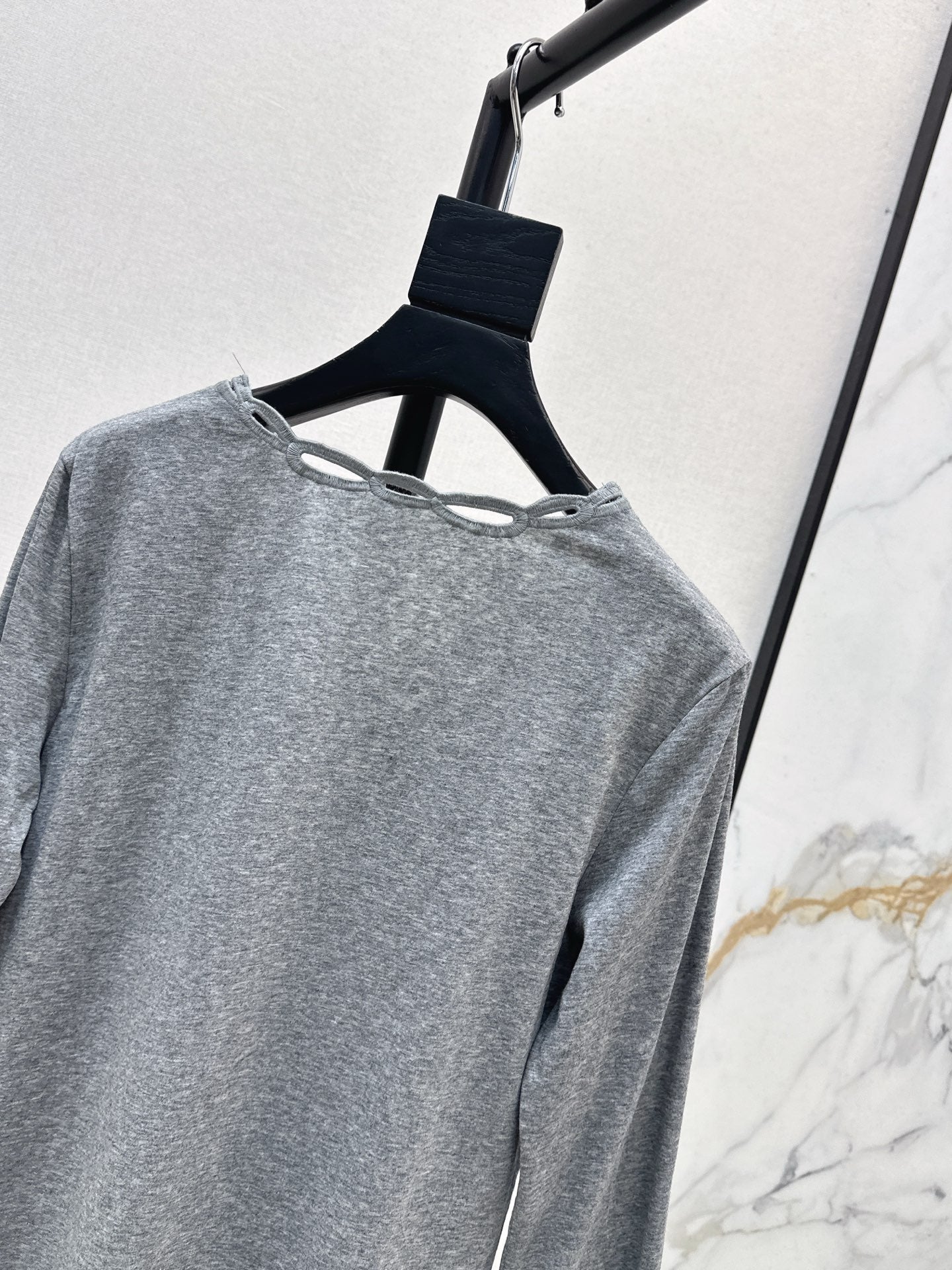 Valen 25fw embroidered shirt