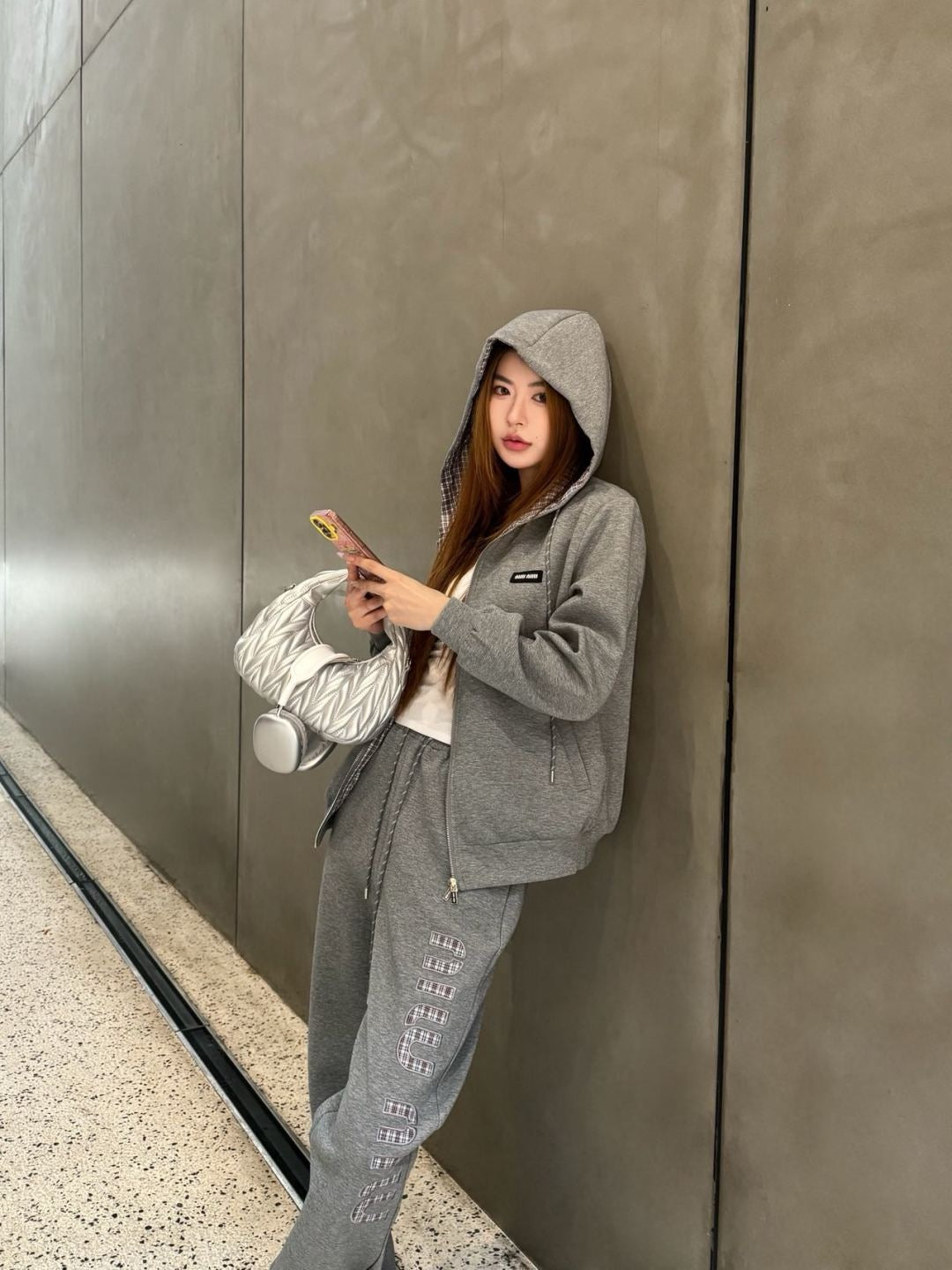 Miu 25fw reversible tracksuit