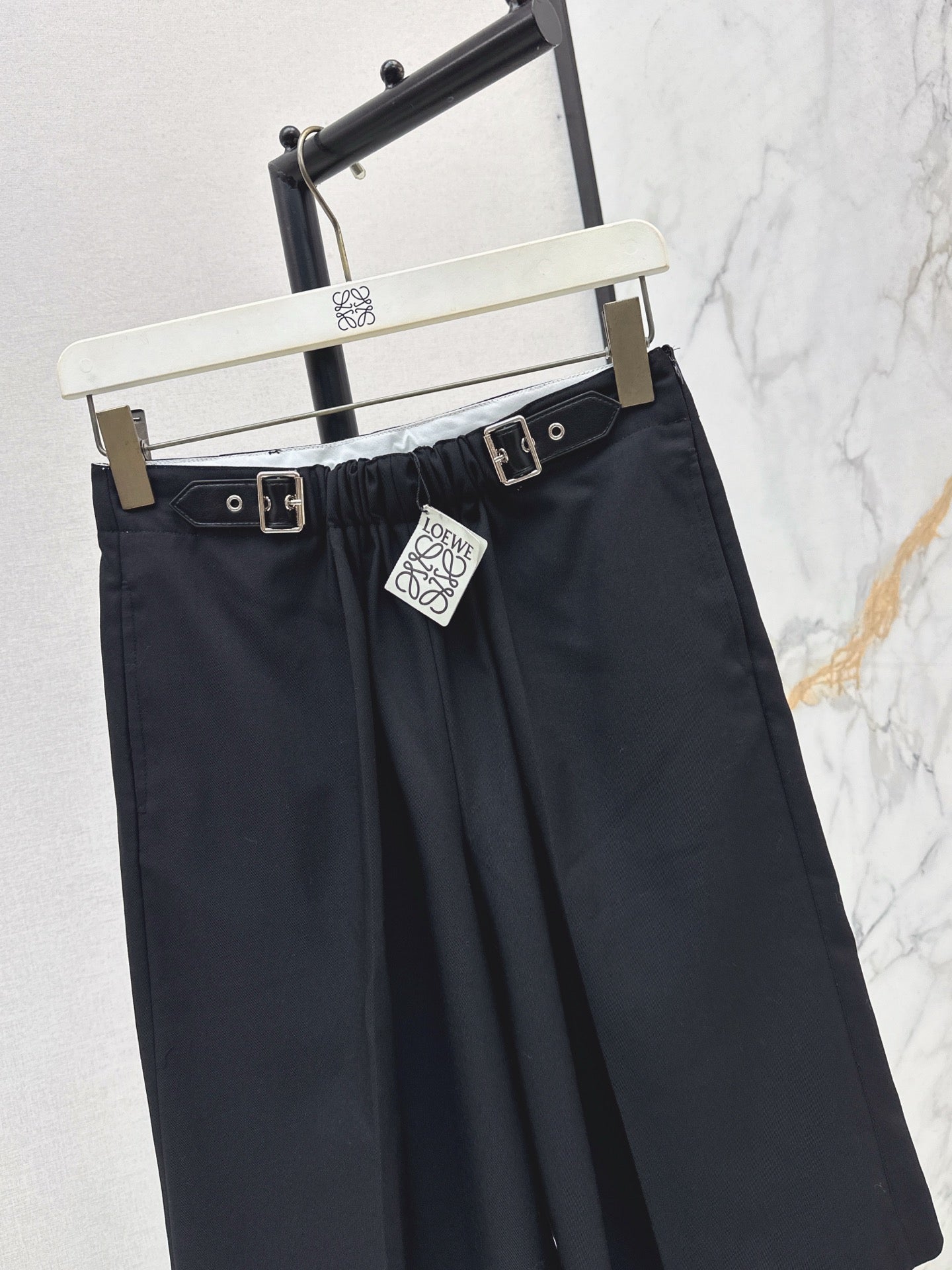 Loe 25fw pants