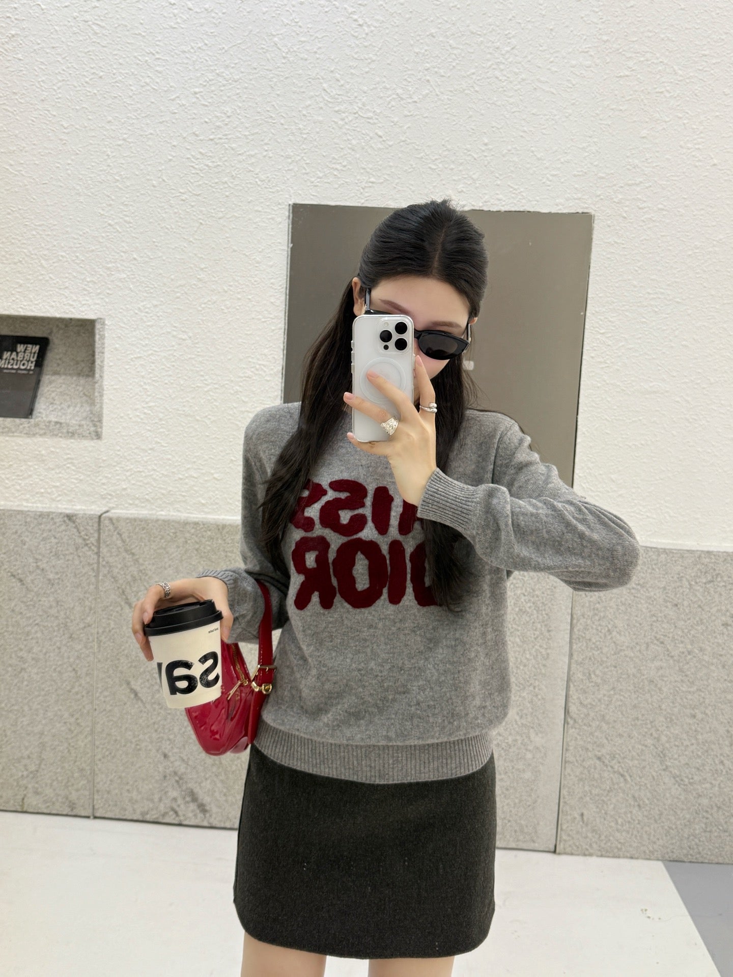 CD 25fw embroidered sweater