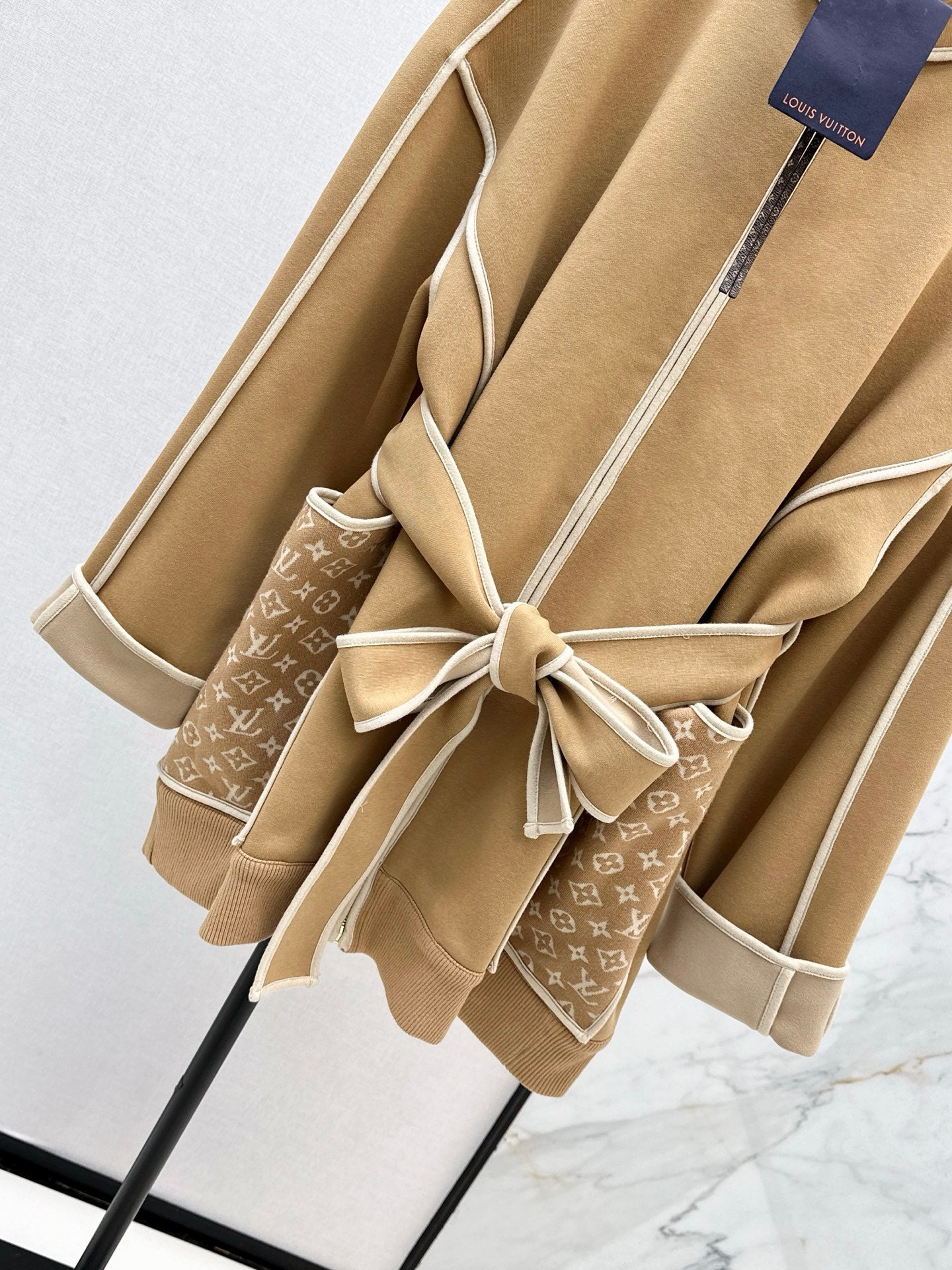 Louis 25fw jacket