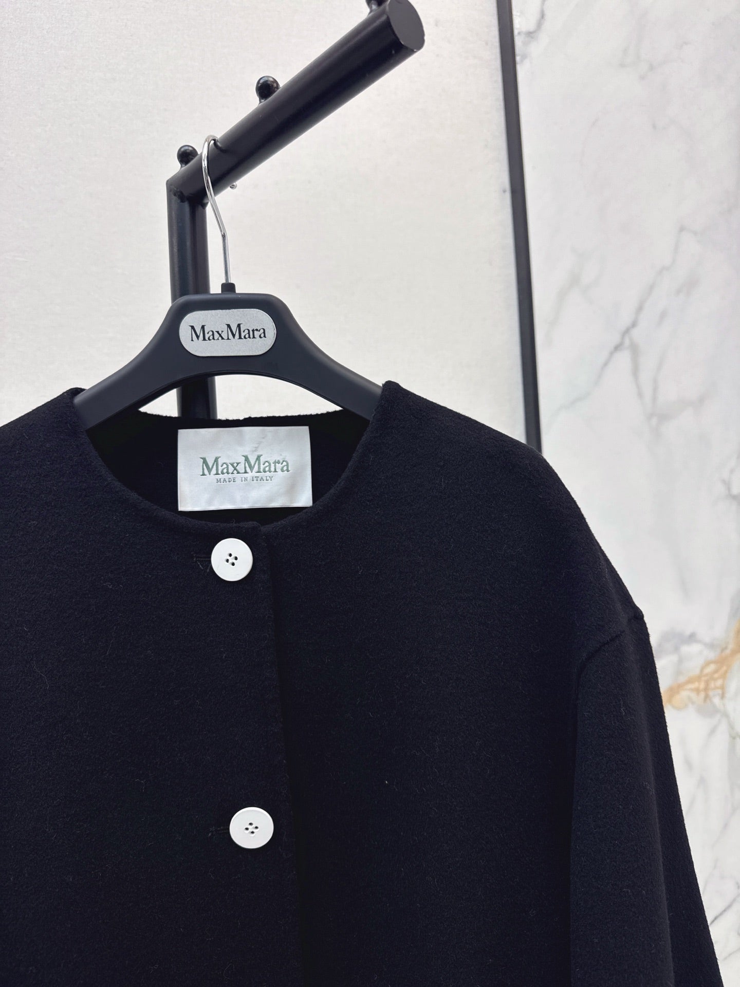 Loro 25fw cashmere jacket