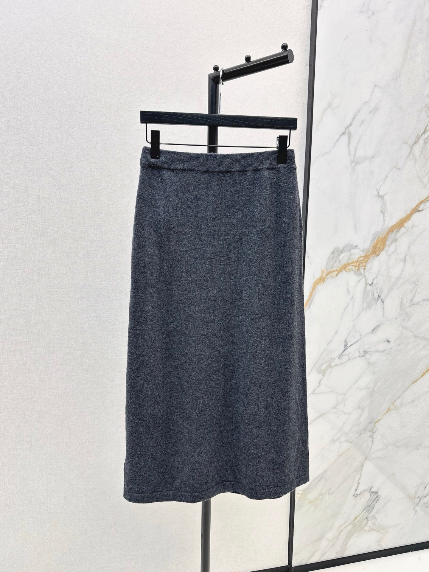 ER 25fw jacquard skirt