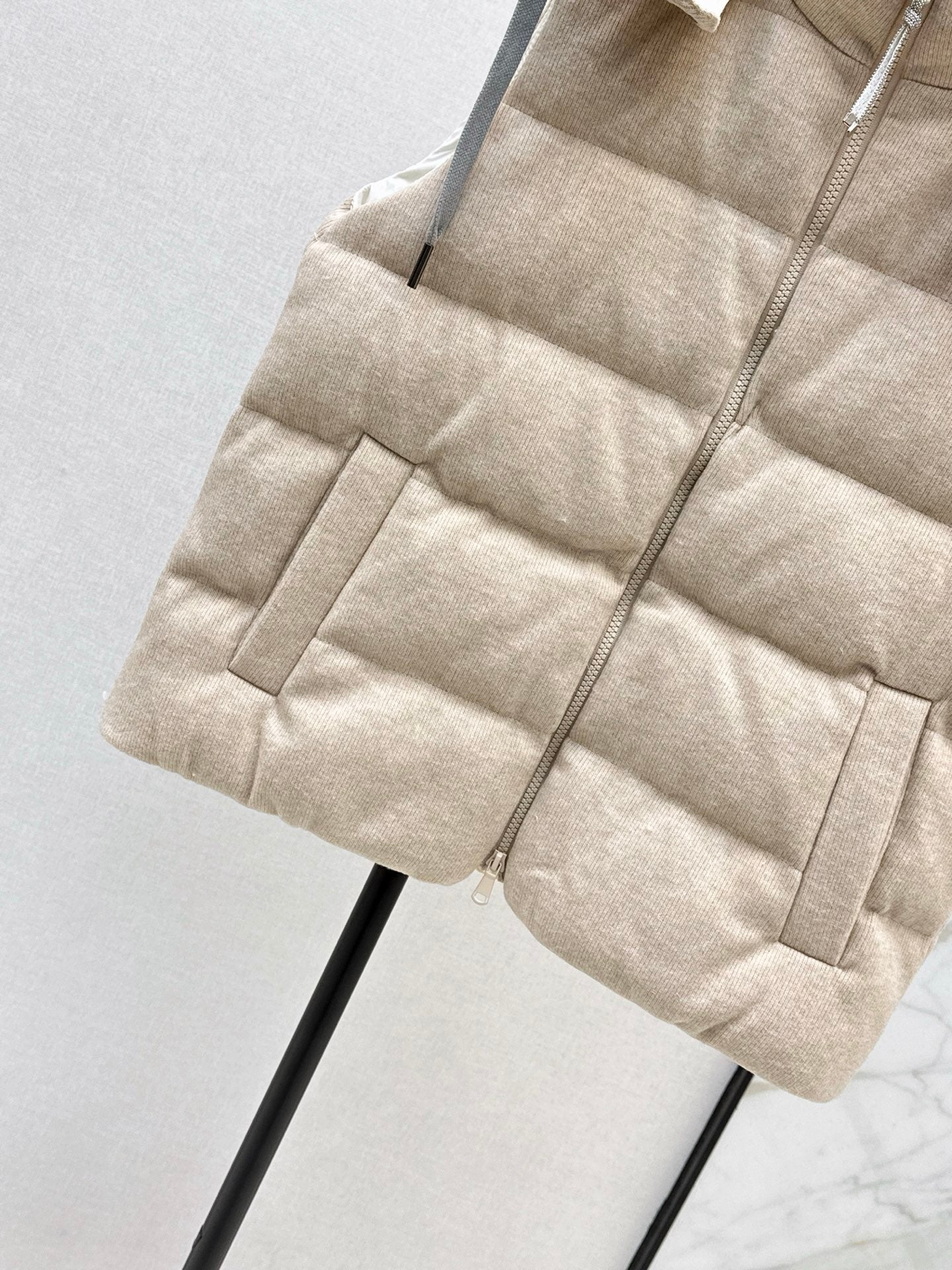 Brun 25fw down vest