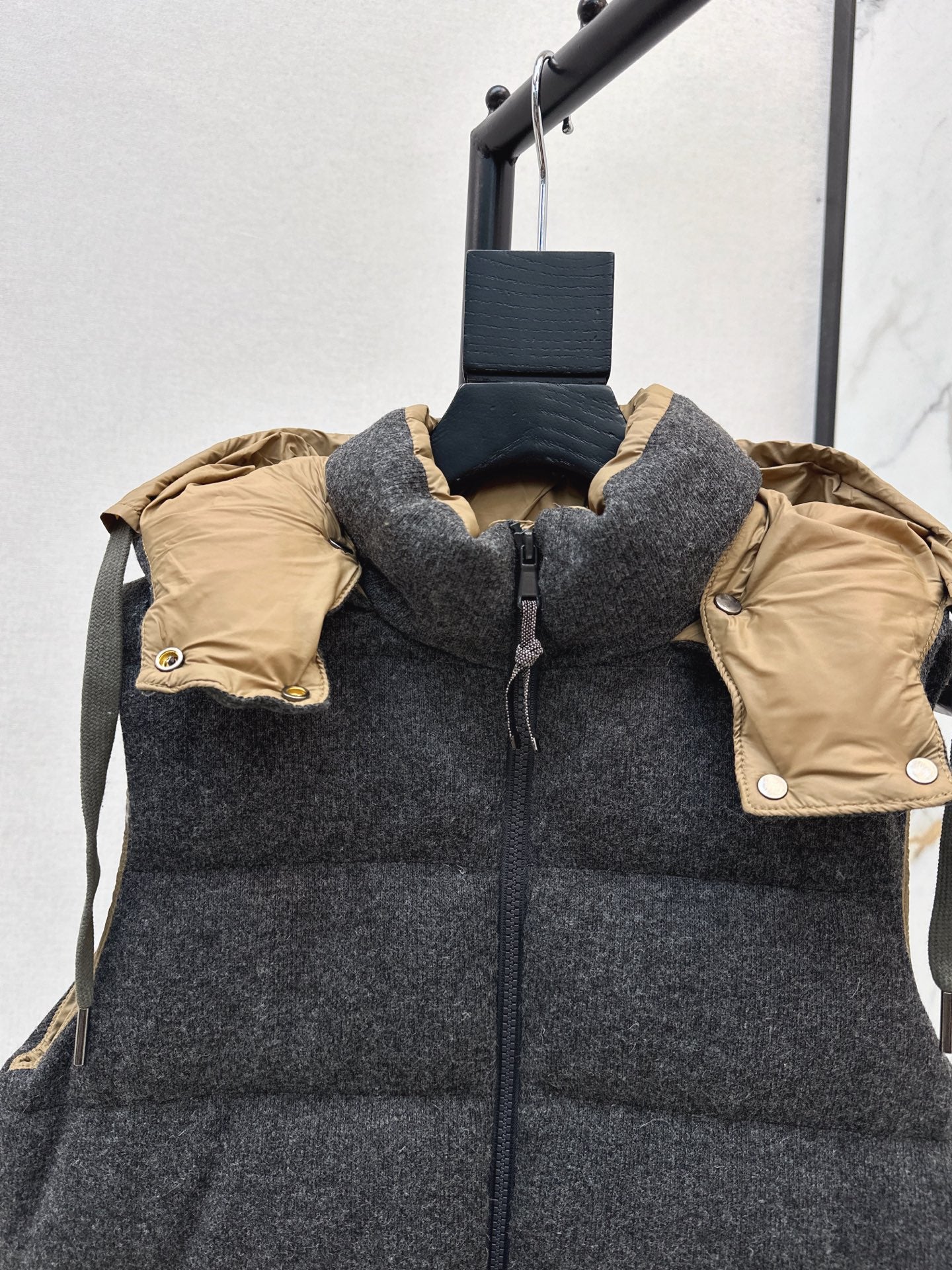 Brun 25fw down vest