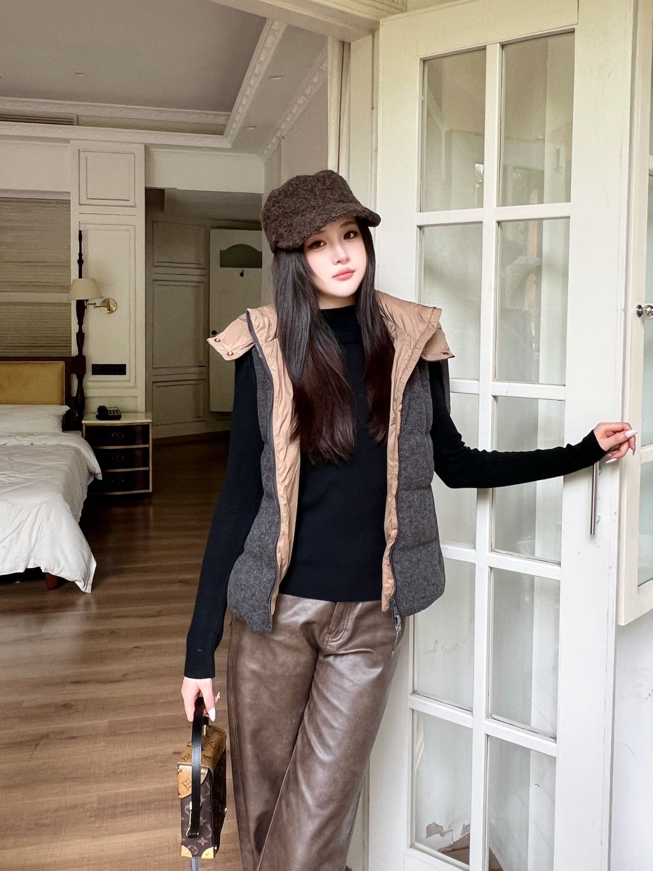Brun 25fw down vest