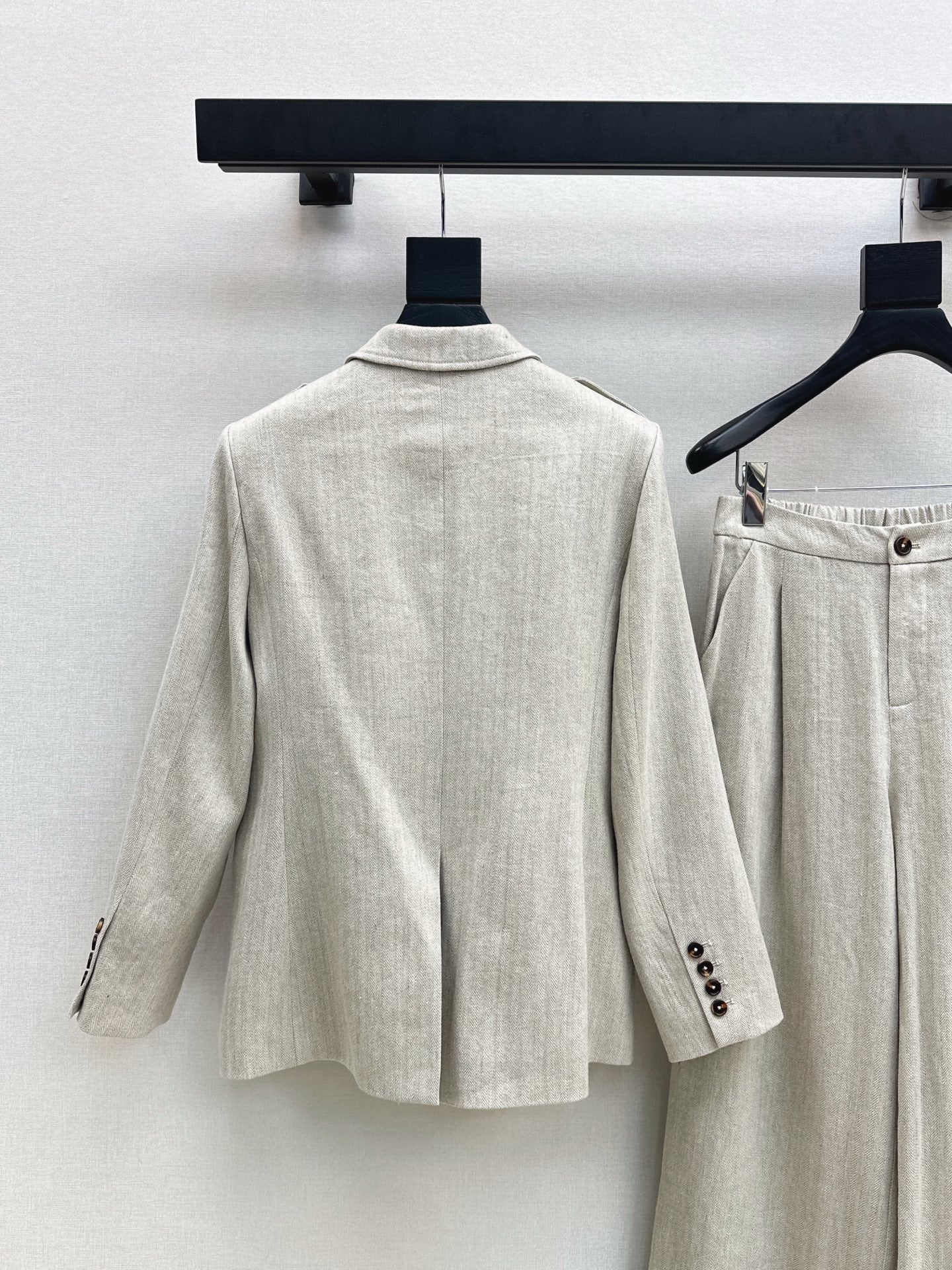 Loro 25fw linen suit