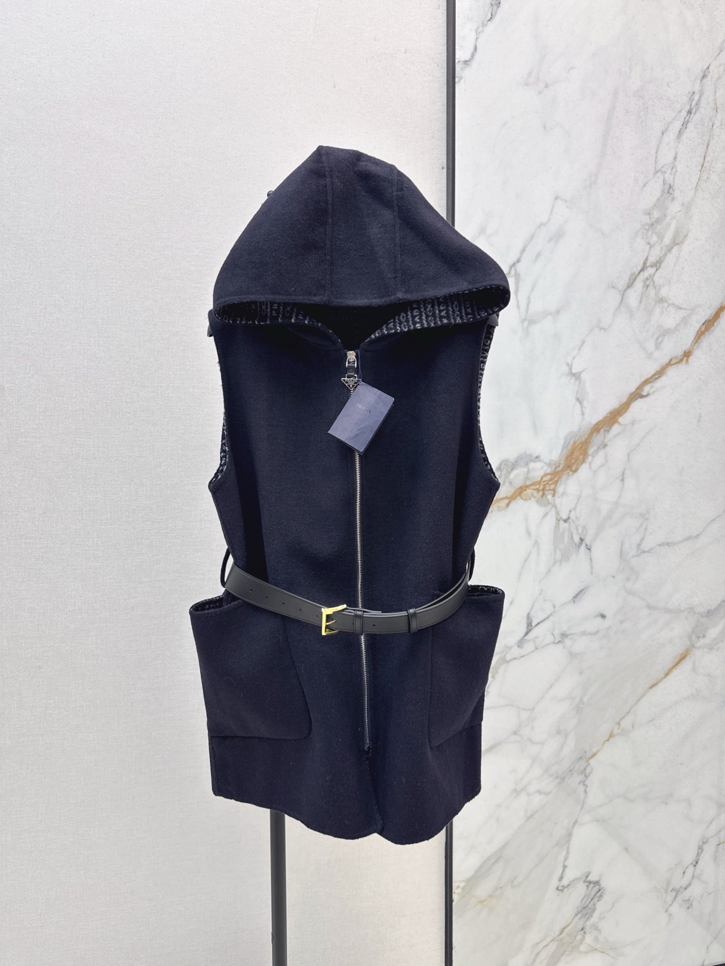 Prad 25fw hooded vest