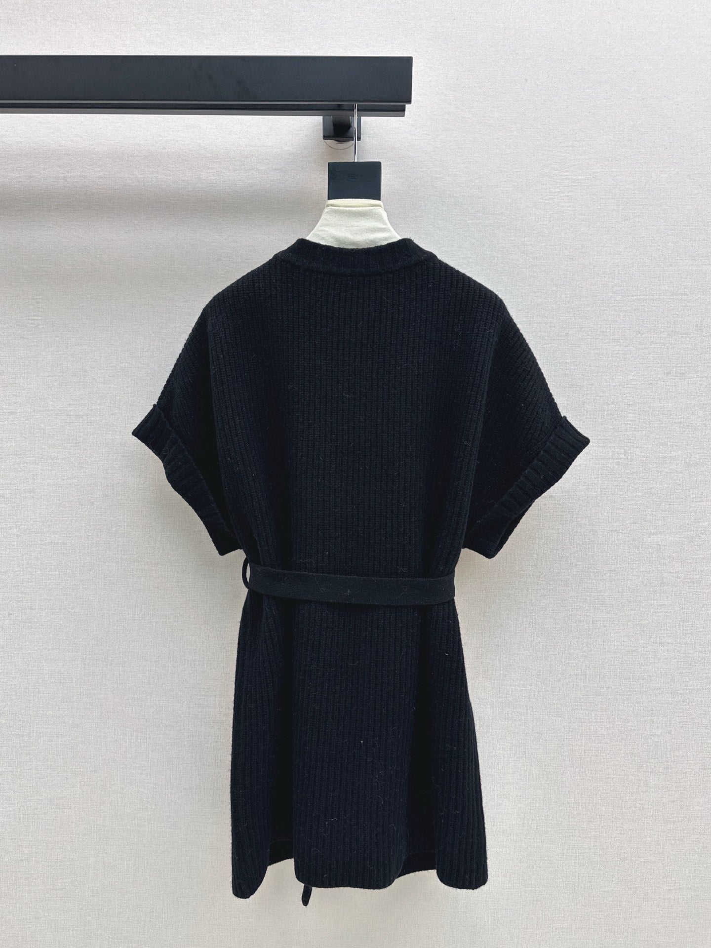 Loro 25fw wool vest
