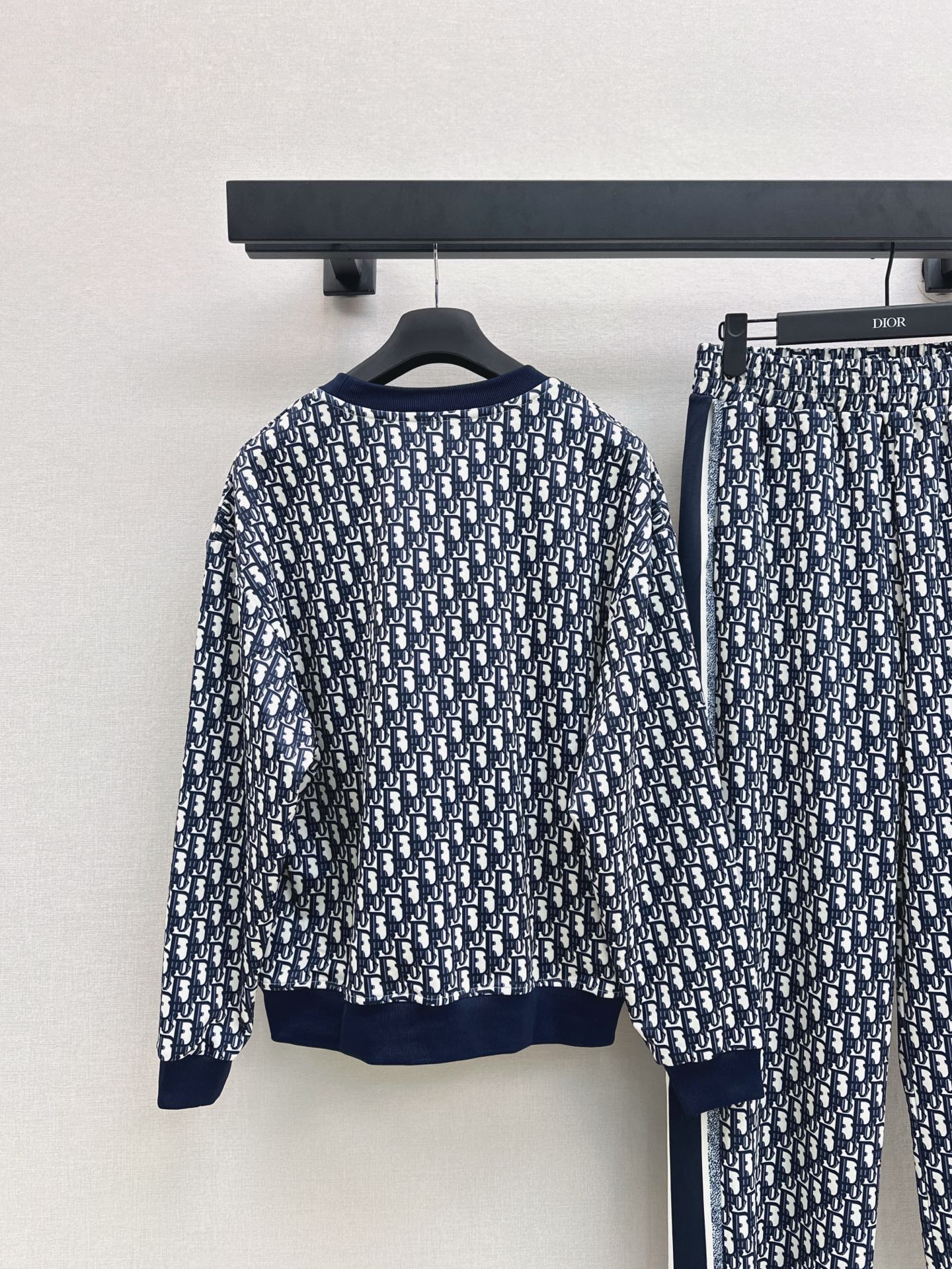 CD 25fw print suit